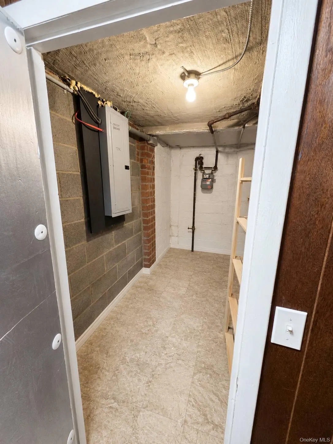 552 Manor Ridge Road, Pelham, NY, 4 Bedrooms Bedrooms, 9 Rooms Rooms,1 BathroomBathrooms,Residential Lease,For Rent,Manor Ridge,0,1006800 552 Manor Ridge Road, Pelham, NY, 4 Bedrooms Bedrooms, 9 Rooms Rooms,1 BathroomBathrooms,Residential Lease,For Rent,Manor Ridge,0,1006800