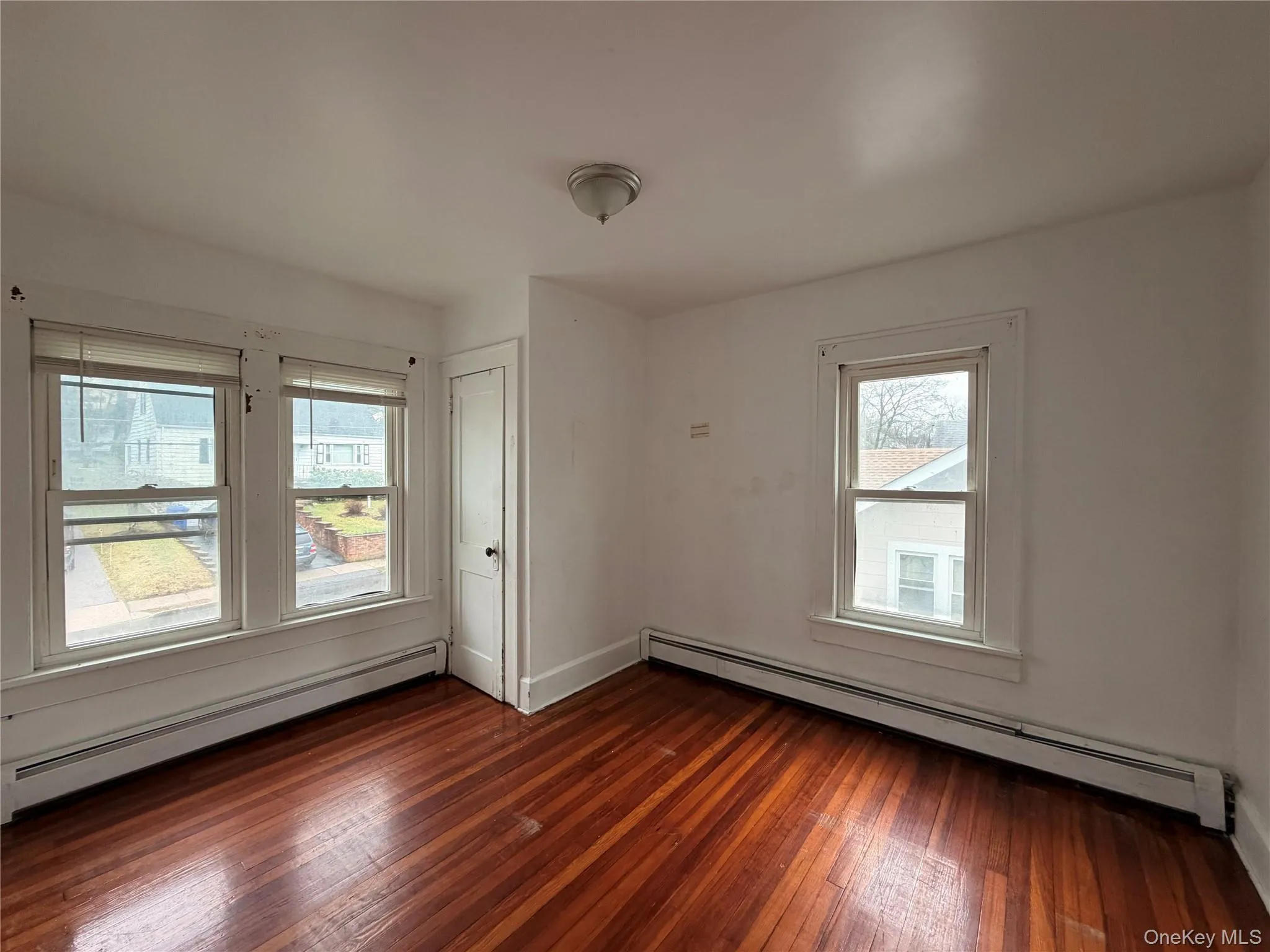 37 California Avenue, Middletown, NY, 3 Bedrooms Bedrooms, 8 Rooms Rooms,1 BathroomBathrooms,Residential,For Rent,California,0,1006802 37 California Avenue, Middletown, NY, 3 Bedrooms Bedrooms, 8 Rooms Rooms,1 BathroomBathrooms,Residential,For Rent,California,0,1006802