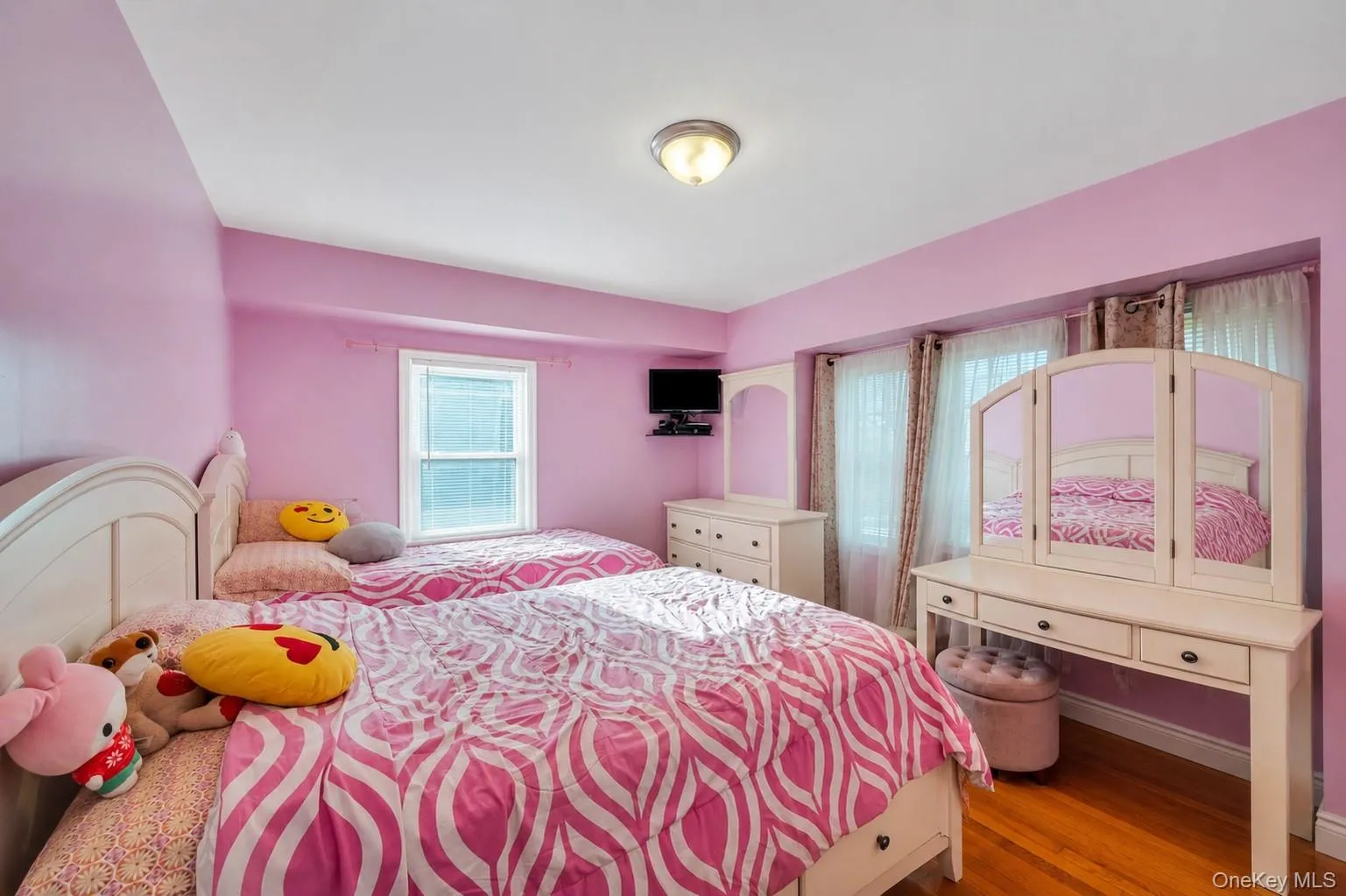220-16 107th Avenue, New York, NY, 3 Bedrooms Bedrooms, 10 Rooms Rooms,2 BathroomsBathrooms,Residential,For Rent,107th,0,1006803 220-16 107th Avenue, New York, NY, 3 Bedrooms Bedrooms, 10 Rooms Rooms,2 BathroomsBathrooms,Residential,For Rent,107th,0,1006803