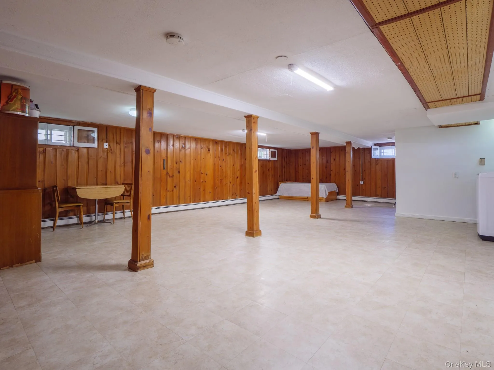 257-04 145th Avenue, New York, NY, 2 Bedrooms Bedrooms, 8 Rooms Rooms,2 BathroomsBathrooms,Residential,For Rent,145th,0,KEY1006804 257-04 145th Avenue, New York, NY, 2 Bedrooms Bedrooms, 8 Rooms Rooms,2 BathroomsBathrooms,Residential,For Rent,145th,0,KEY1006804