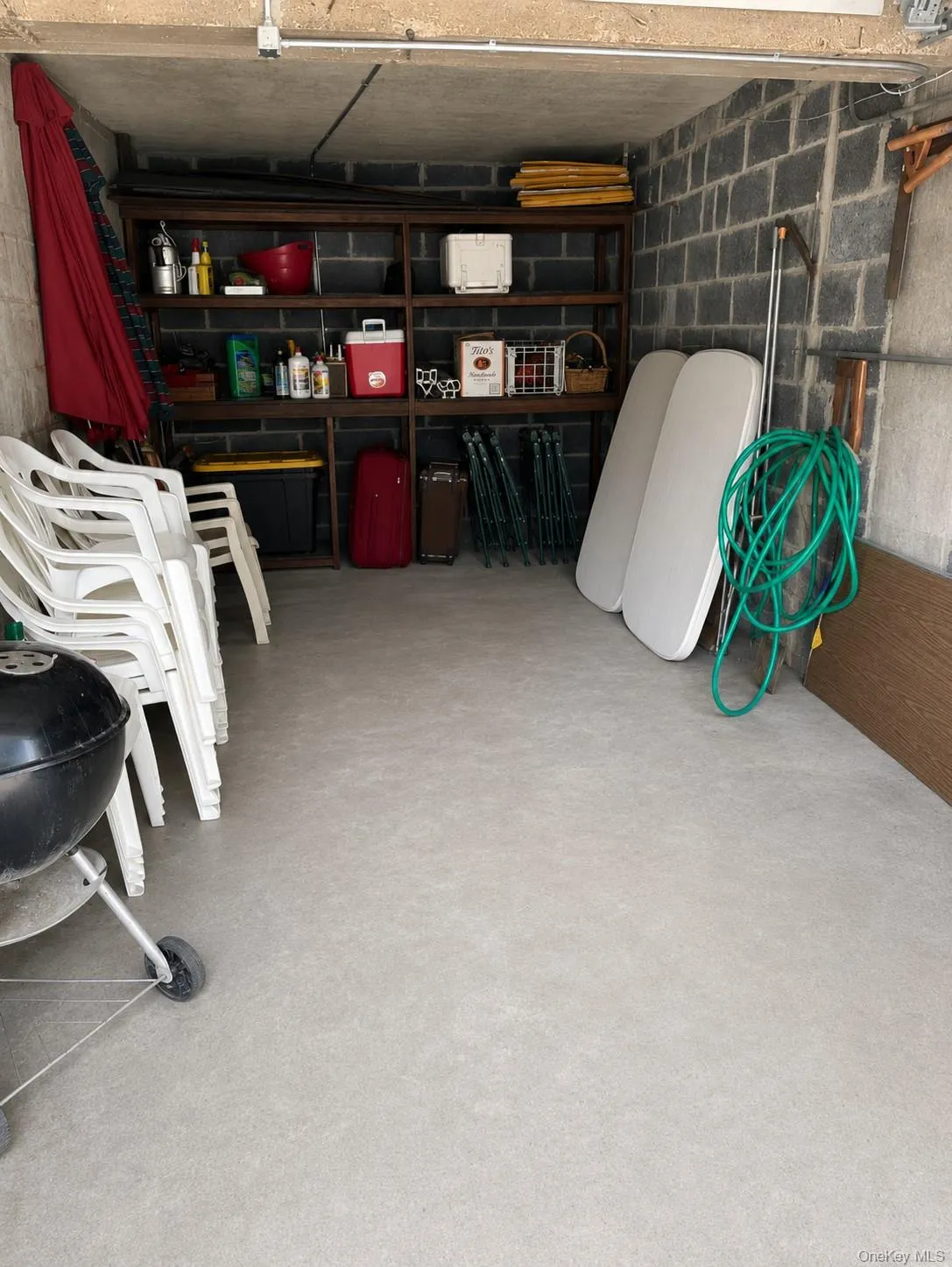 116-03 A 217th Street, New York, NY, 3 Bedrooms Bedrooms, 6 Rooms Rooms,2 BathroomsBathrooms,Residential,For Rent,217th,0,1006805 116-03 A 217th Street, New York, NY, 3 Bedrooms Bedrooms, 6 Rooms Rooms,2 BathroomsBathrooms,Residential,For Rent,217th,0,1006805