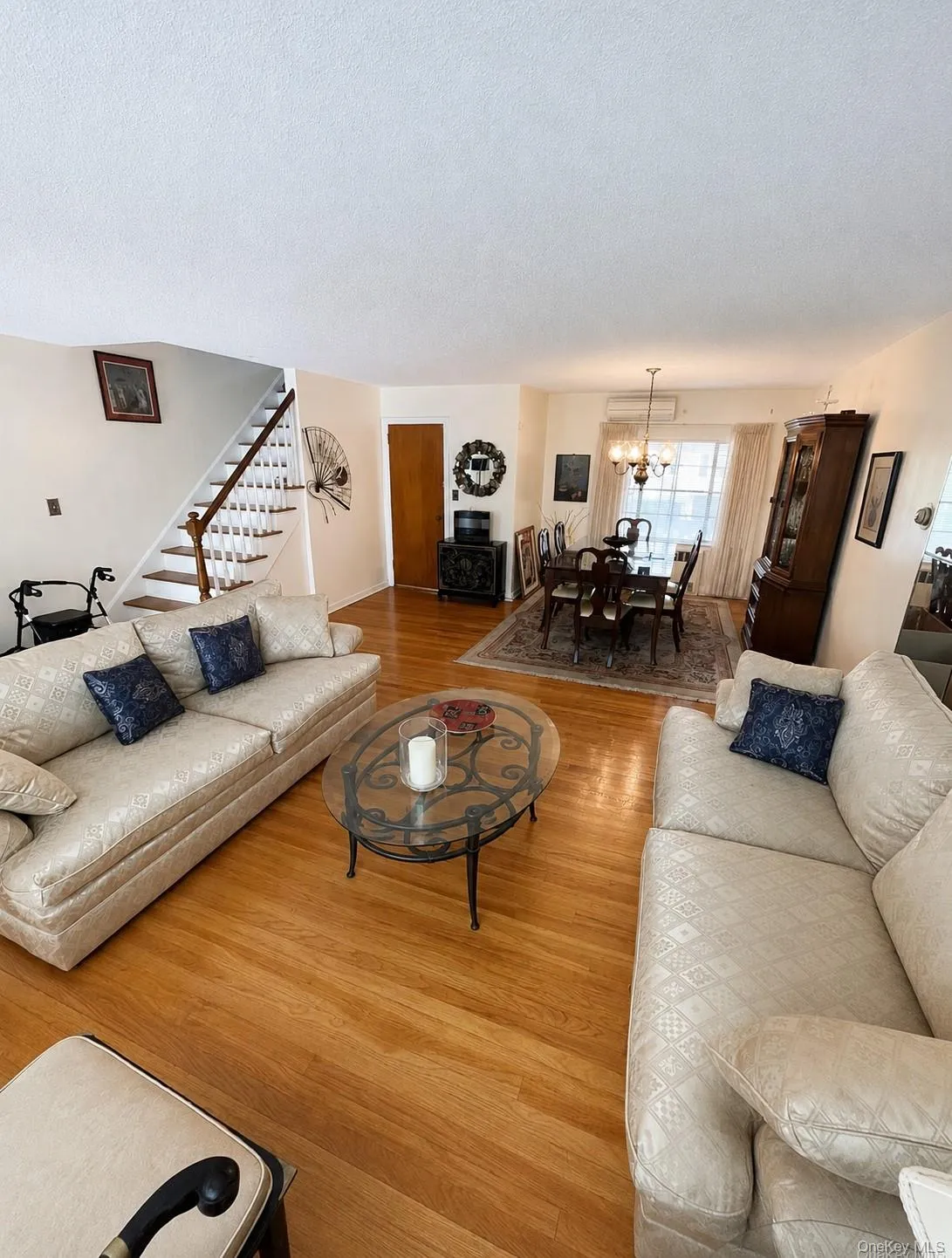 116-03 A 217th Street, New York, NY, 3 Bedrooms Bedrooms, 6 Rooms Rooms,2 BathroomsBathrooms,Residential,For Rent,217th,0,1006805 116-03 A 217th Street, New York, NY, 3 Bedrooms Bedrooms, 6 Rooms Rooms,2 BathroomsBathrooms,Residential,For Rent,217th,0,1006805