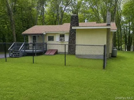 130 Whitlock Road, Mount Hope, NY, 2 Bedrooms Bedrooms, 5 Rooms Rooms,1 BathroomBathrooms,Residential Lease,For Rent,Whitlock,0,1006807 130 Whitlock Road, Mount Hope, NY, 2 Bedrooms Bedrooms, 5 Rooms Rooms,1 BathroomBathrooms,Residential Lease,For Rent,Whitlock,0,1006807