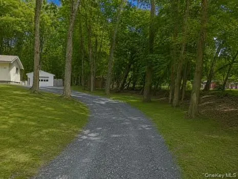 130 Whitlock Road, Mount Hope, NY, 2 Bedrooms Bedrooms, 5 Rooms Rooms,1 BathroomBathrooms,Residential Lease,For Rent,Whitlock,0,1006807 130 Whitlock Road, Mount Hope, NY, 2 Bedrooms Bedrooms, 5 Rooms Rooms,1 BathroomBathrooms,Residential Lease,For Rent,Whitlock,0,1006807