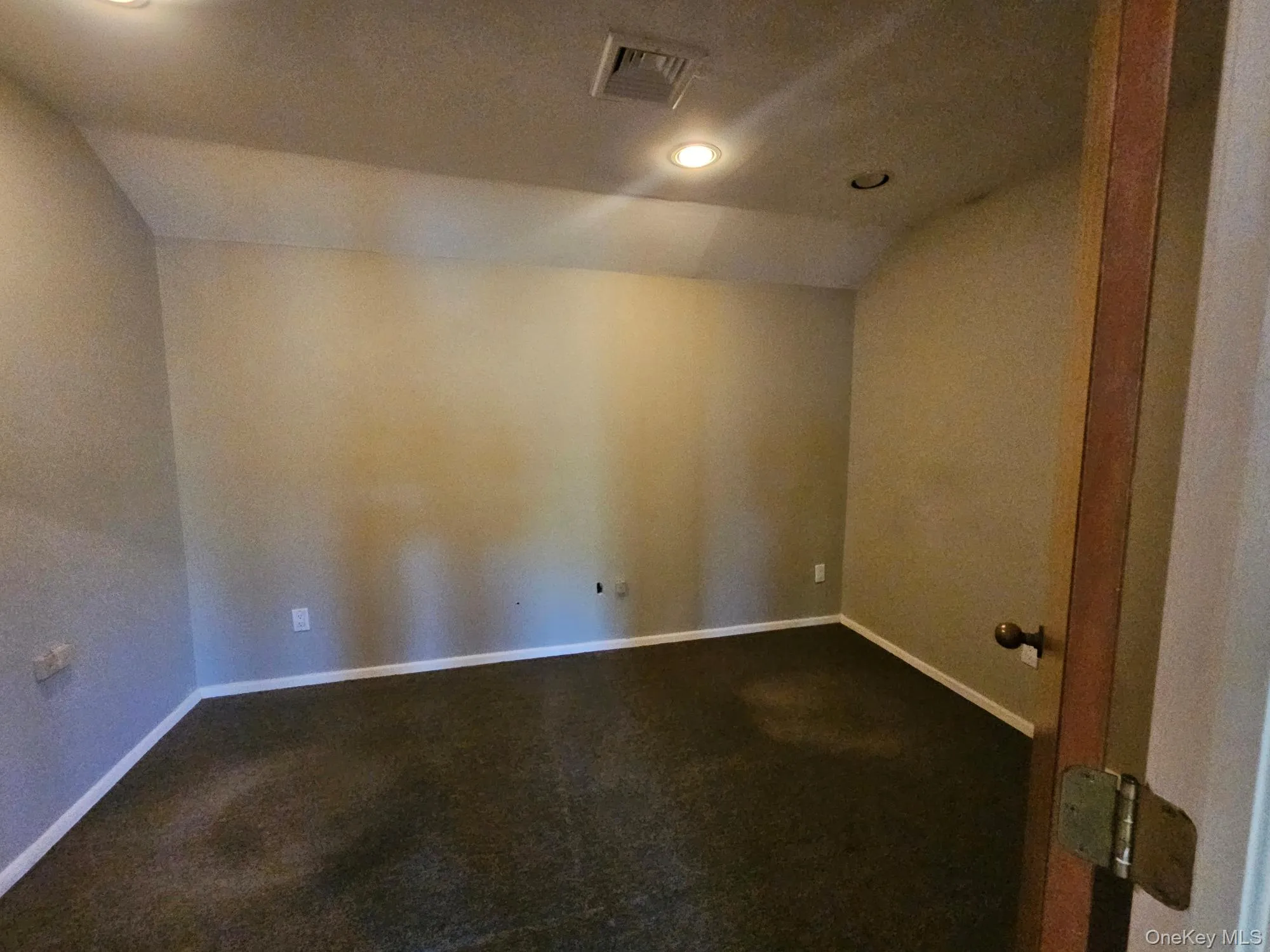 202 Main Street, Huntington, NY, ,Commercial Lease,For Rent,Main,0,1006813 202 Main Street, Huntington, NY, ,Commercial Lease,For Rent,Main,0,1006813