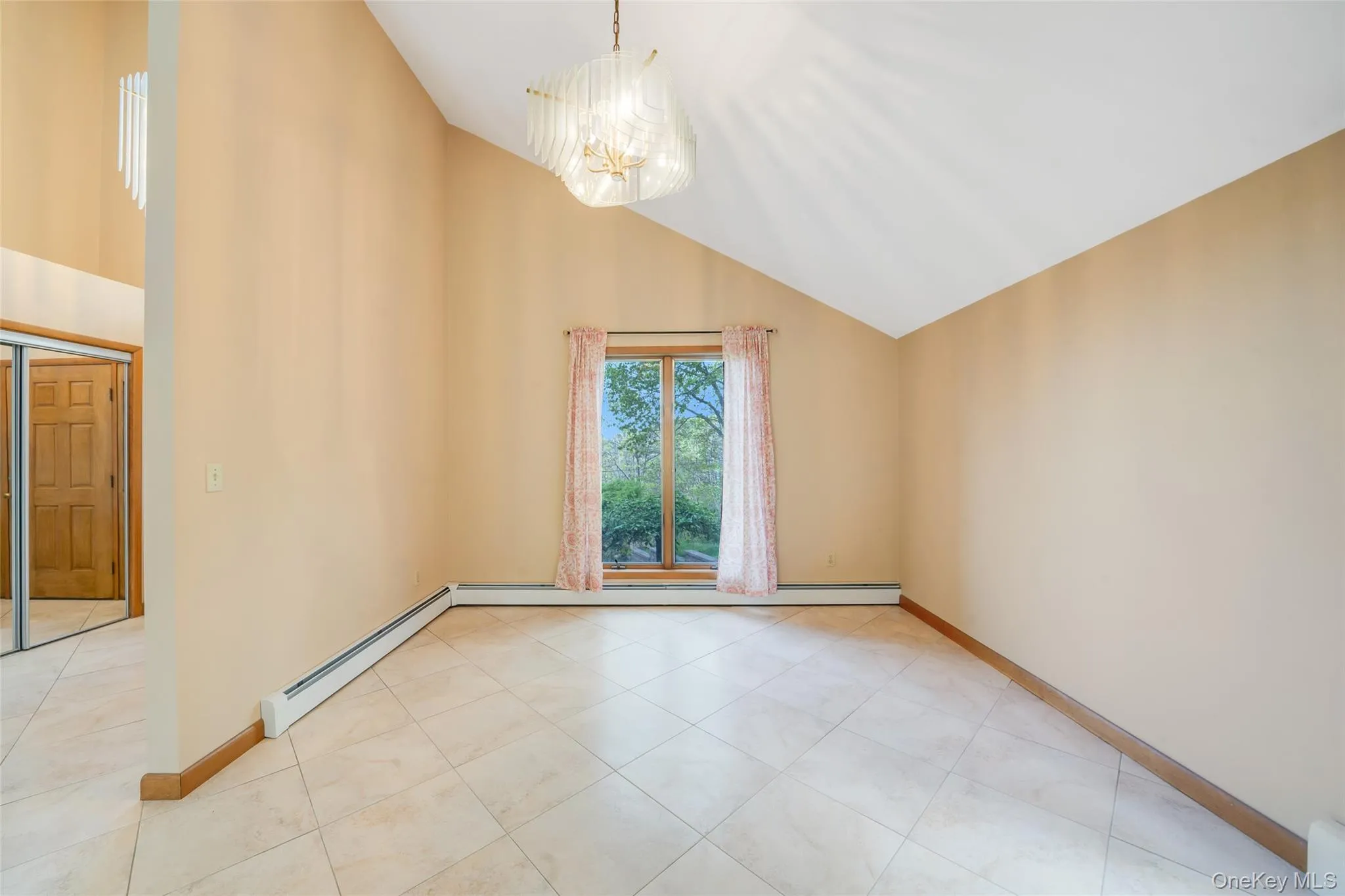 72 Jean Court, Riverhead, NY, 3 Bedrooms Bedrooms, 8 Rooms Rooms,2 BathroomsBathrooms,Residential,For Rent,Jean,0,1006816 72 Jean Court, Riverhead, NY, 3 Bedrooms Bedrooms, 8 Rooms Rooms,2 BathroomsBathrooms,Residential,For Rent,Jean,0,1006816