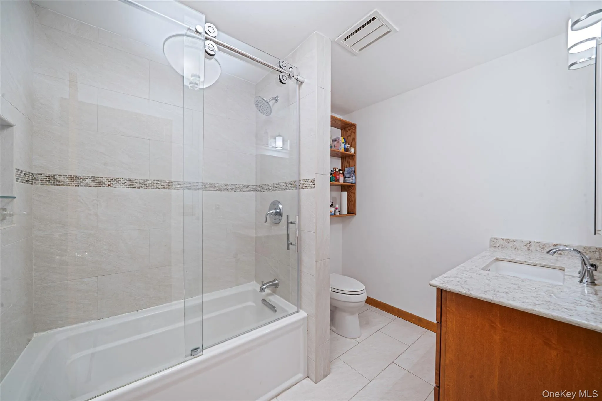 72 Jean Court, Riverhead, NY, 3 Bedrooms Bedrooms, 8 Rooms Rooms,2 BathroomsBathrooms,Residential,For Rent,Jean,0,1006816 72 Jean Court, Riverhead, NY, 3 Bedrooms Bedrooms, 8 Rooms Rooms,2 BathroomsBathrooms,Residential,For Rent,Jean,0,1006816