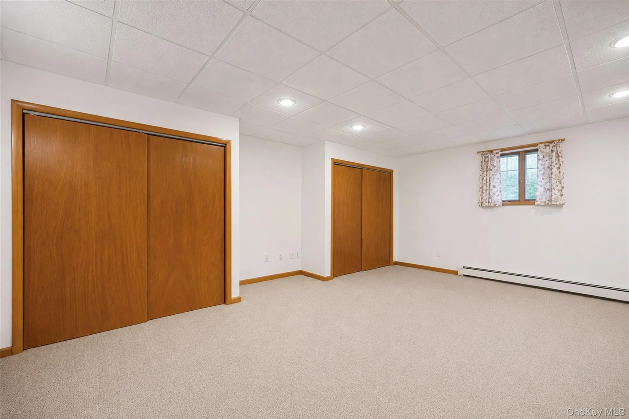72 Jean Court, Riverhead, NY, 3 Bedrooms Bedrooms, 8 Rooms Rooms,2 BathroomsBathrooms,Residential,For Rent,Jean,0,1006816 72 Jean Court, Riverhead, NY, 3 Bedrooms Bedrooms, 8 Rooms Rooms,2 BathroomsBathrooms,Residential,For Rent,Jean,0,1006816