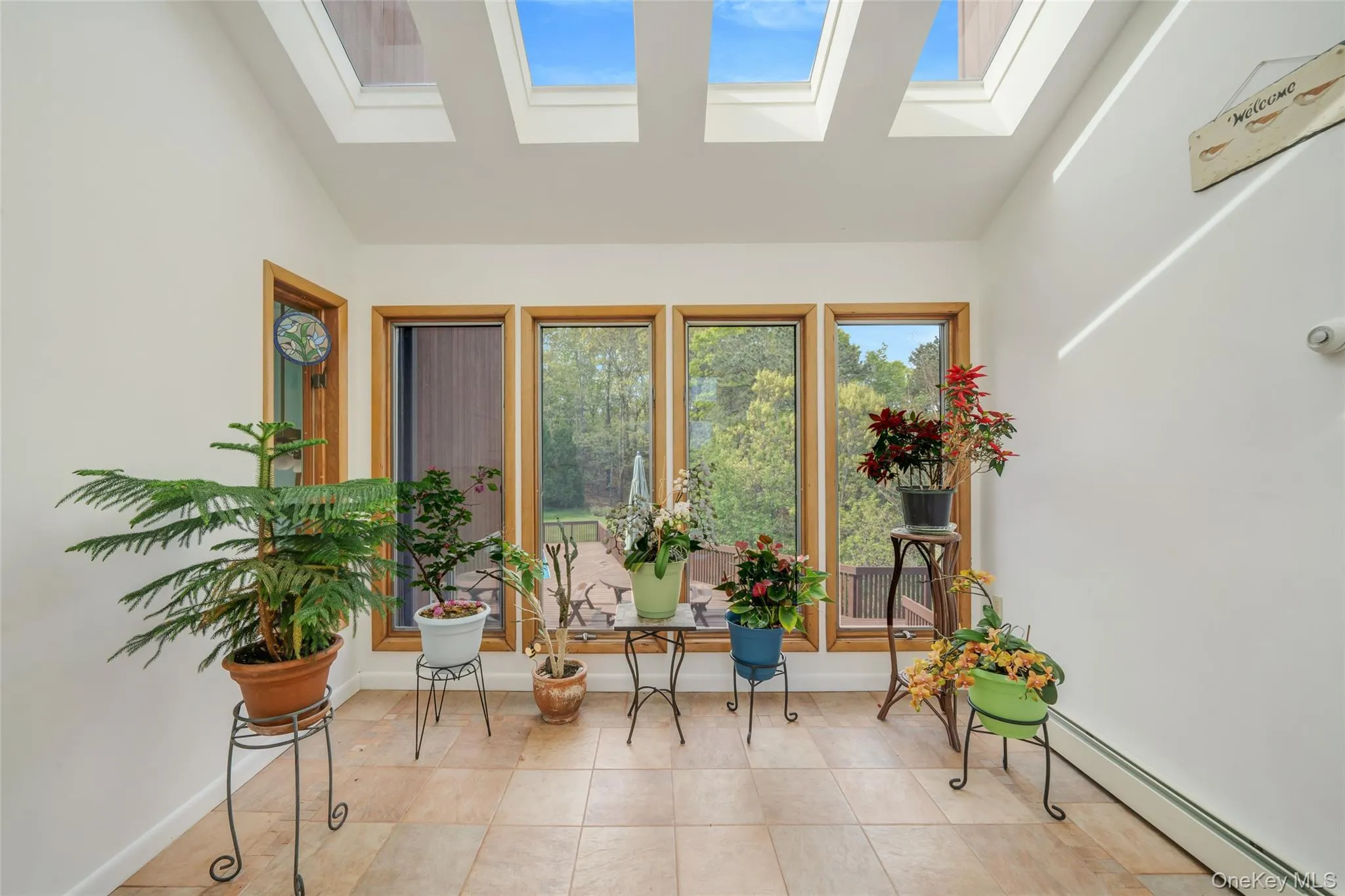 72 Jean Court, Riverhead, NY, 3 Bedrooms Bedrooms, 8 Rooms Rooms,2 BathroomsBathrooms,Residential,For Rent,Jean,0,1006816 72 Jean Court, Riverhead, NY, 3 Bedrooms Bedrooms, 8 Rooms Rooms,2 BathroomsBathrooms,Residential,For Rent,Jean,0,1006816