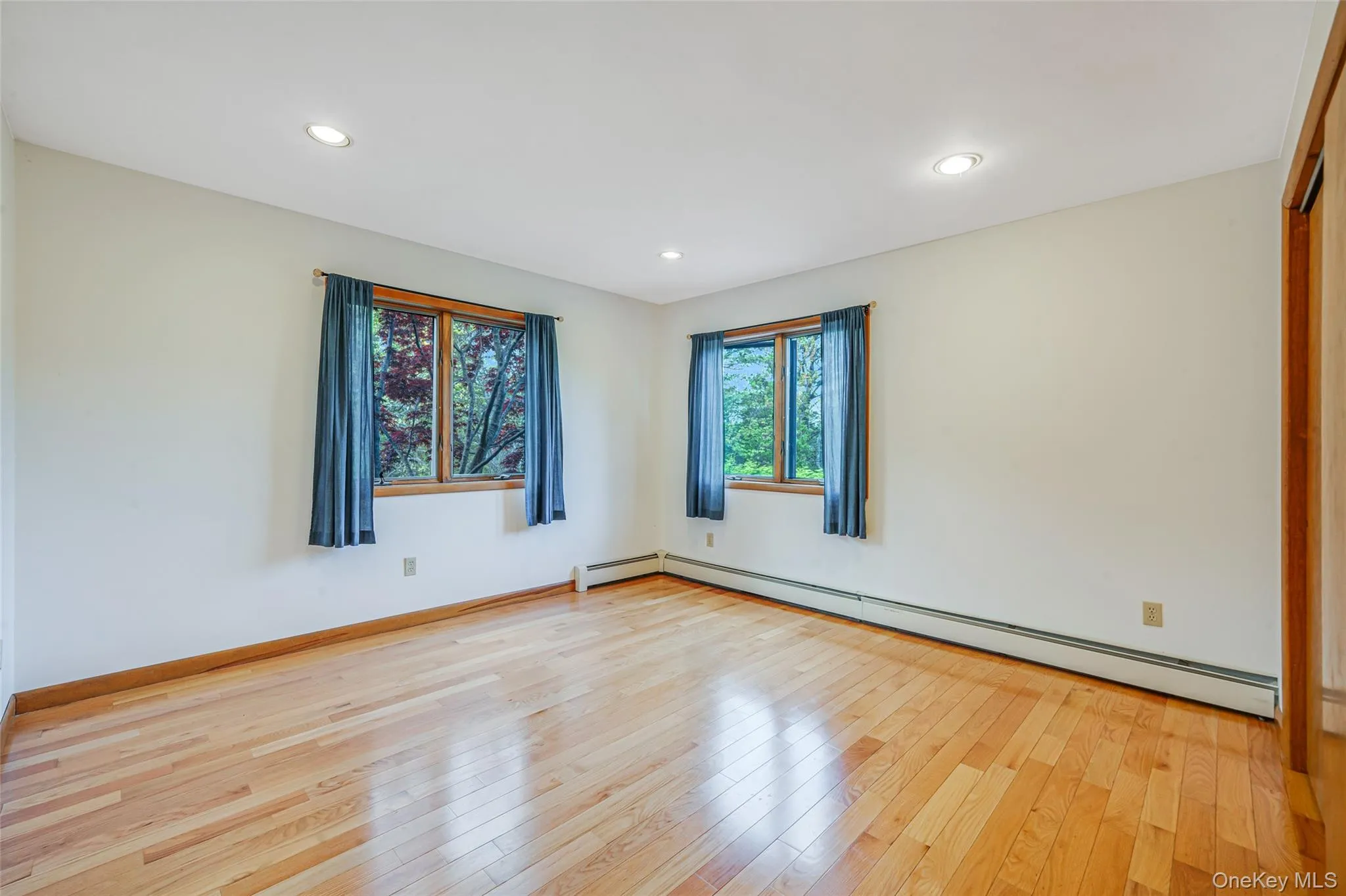 72 Jean Court, Riverhead, NY, 3 Bedrooms Bedrooms, 8 Rooms Rooms,2 BathroomsBathrooms,Residential,For Rent,Jean,0,1006816 72 Jean Court, Riverhead, NY, 3 Bedrooms Bedrooms, 8 Rooms Rooms,2 BathroomsBathrooms,Residential,For Rent,Jean,0,1006816
