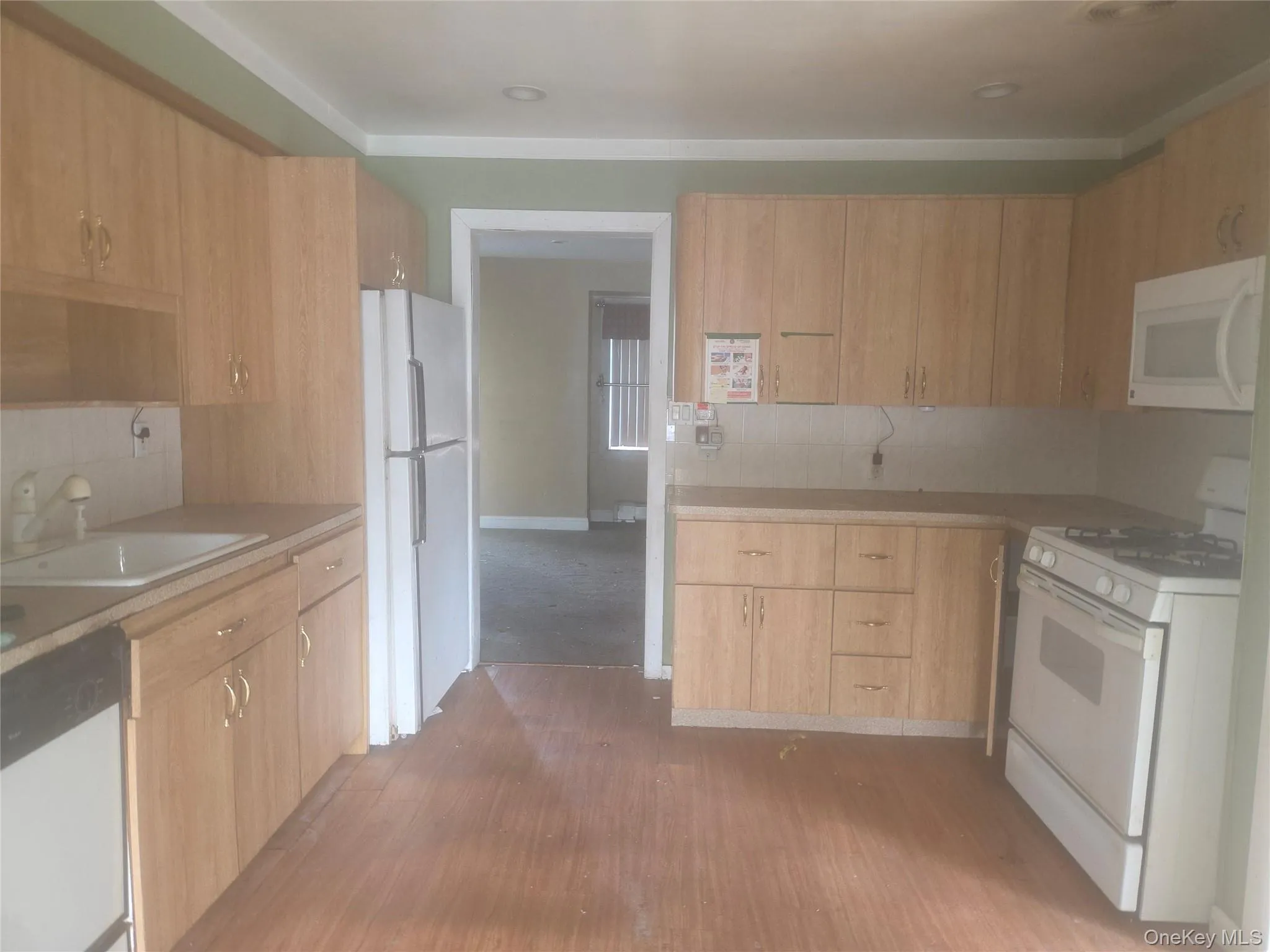 218 Park Avenue, Oyster Bay, NY, 3 Bedrooms Bedrooms, 6 Rooms Rooms,1 BathroomBathrooms,Residential,For Rent,Park,0,1006818 218 Park Avenue, Oyster Bay, NY, 3 Bedrooms Bedrooms, 6 Rooms Rooms,1 BathroomBathrooms,Residential,For Rent,Park,0,1006818