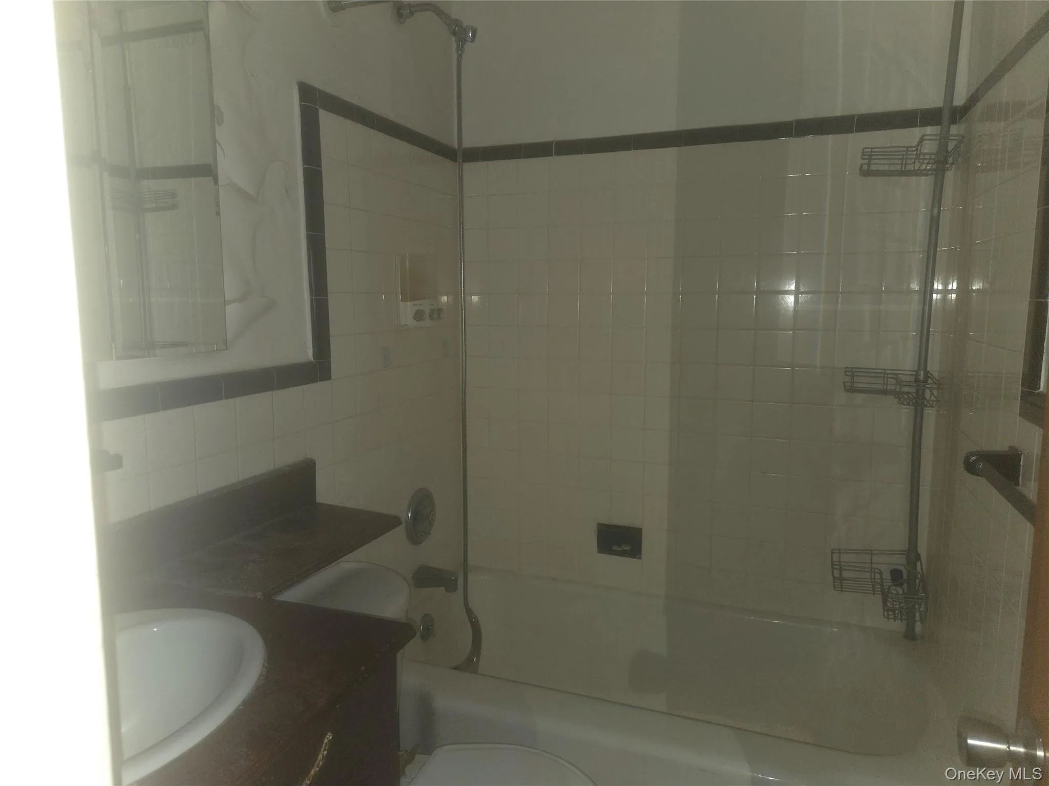 218 Park Avenue, Oyster Bay, NY, 3 Bedrooms Bedrooms, 6 Rooms Rooms,1 BathroomBathrooms,Residential,For Rent,Park,0,1006818 218 Park Avenue, Oyster Bay, NY, 3 Bedrooms Bedrooms, 6 Rooms Rooms,1 BathroomBathrooms,Residential,For Rent,Park,0,1006818