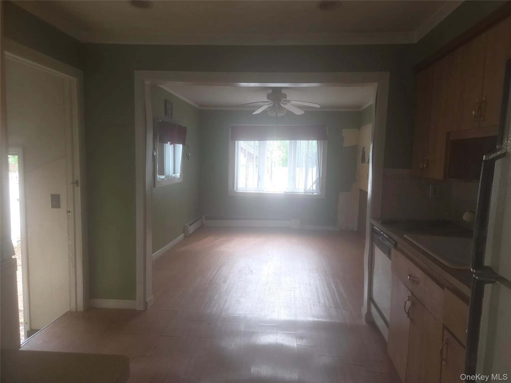 218 Park Avenue, Oyster Bay, NY, 3 Bedrooms Bedrooms, 6 Rooms Rooms,1 BathroomBathrooms,Residential,For Rent,Park,0,1006818 218 Park Avenue, Oyster Bay, NY, 3 Bedrooms Bedrooms, 6 Rooms Rooms,1 BathroomBathrooms,Residential,For Rent,Park,0,1006818