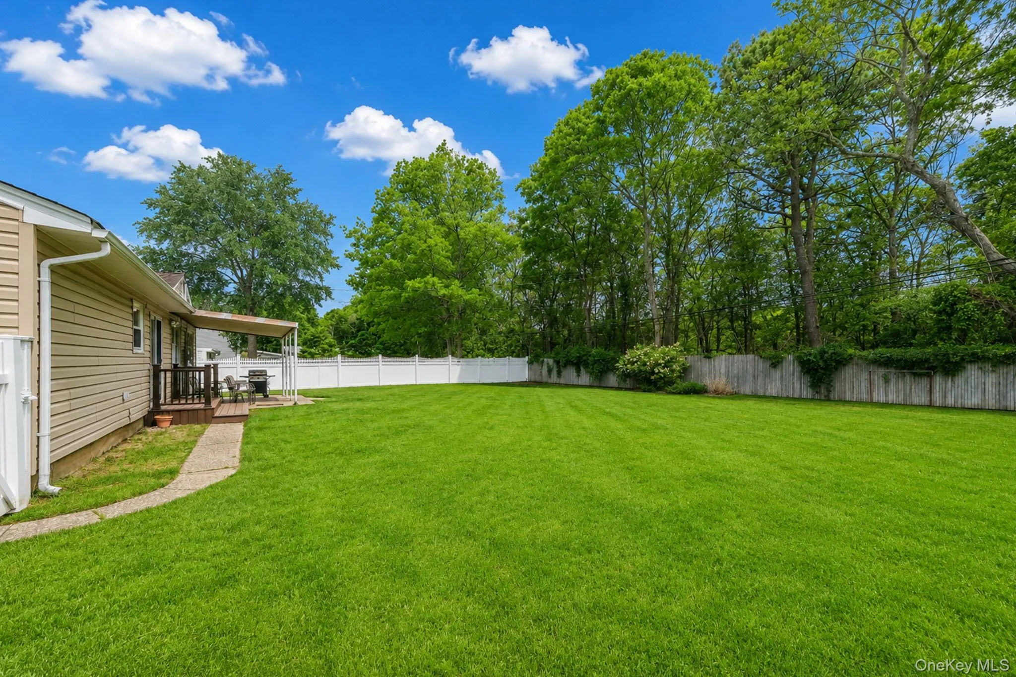154 Spiral Road, Brookhaven, NY, 3 Bedrooms Bedrooms, 6 Rooms Rooms,1 BathroomBathrooms,Residential,For Rent,Spiral,0,1006821 154 Spiral Road, Brookhaven, NY, 3 Bedrooms Bedrooms, 6 Rooms Rooms,1 BathroomBathrooms,Residential,For Rent,Spiral,0,1006821