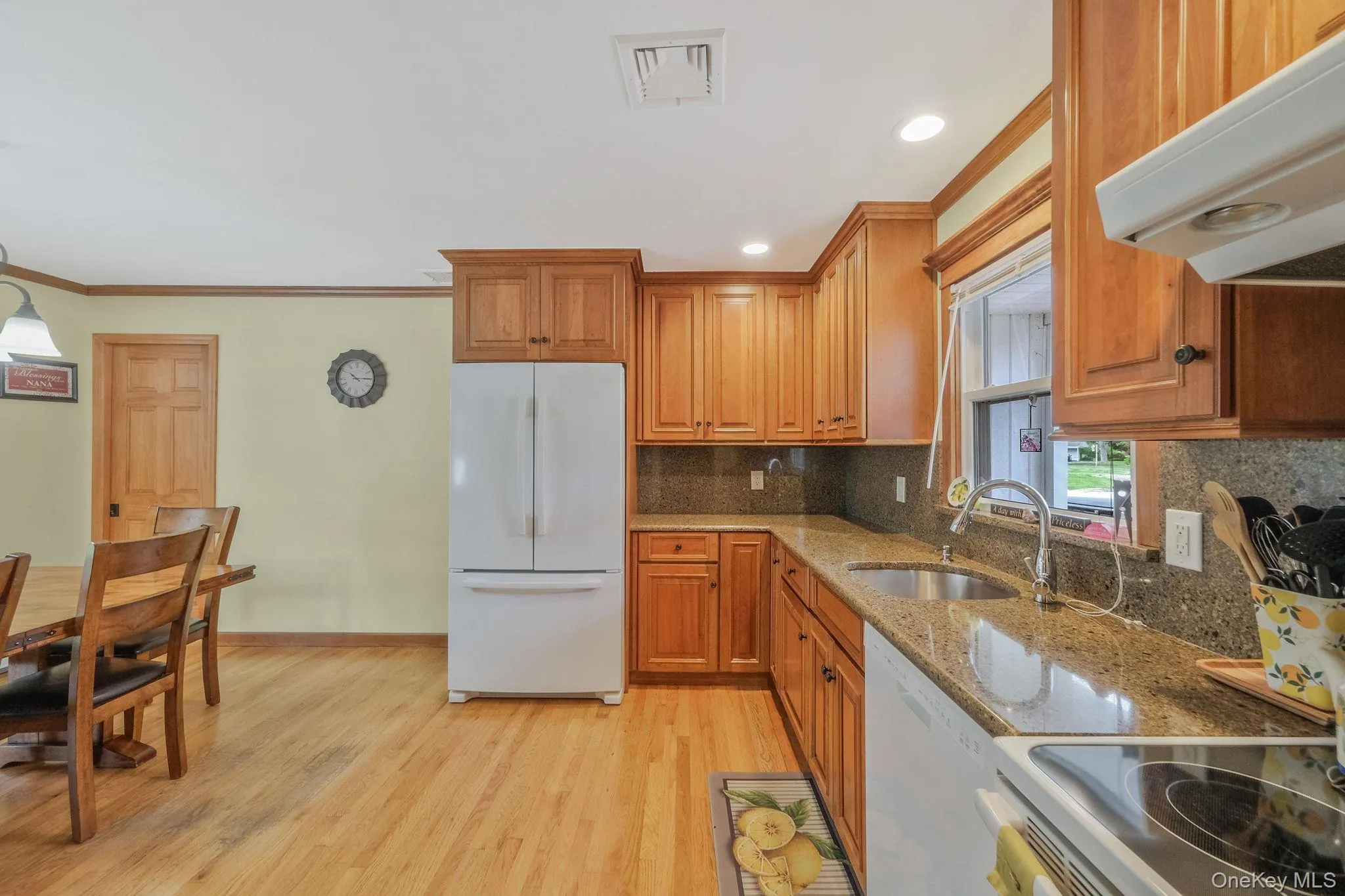 154 Spiral Road, Brookhaven, NY, 3 Bedrooms Bedrooms, 6 Rooms Rooms,1 BathroomBathrooms,Residential,For Rent,Spiral,0,1006821 154 Spiral Road, Brookhaven, NY, 3 Bedrooms Bedrooms, 6 Rooms Rooms,1 BathroomBathrooms,Residential,For Rent,Spiral,0,1006821