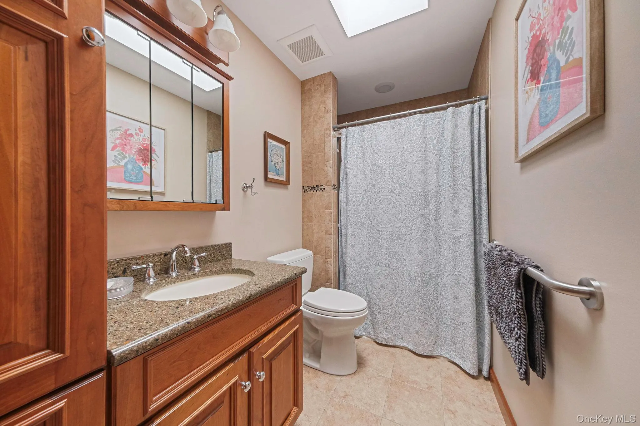 154 Spiral Road, Brookhaven, NY, 3 Bedrooms Bedrooms, 6 Rooms Rooms,1 BathroomBathrooms,Residential,For Rent,Spiral,0,1006821 154 Spiral Road, Brookhaven, NY, 3 Bedrooms Bedrooms, 6 Rooms Rooms,1 BathroomBathrooms,Residential,For Rent,Spiral,0,1006821