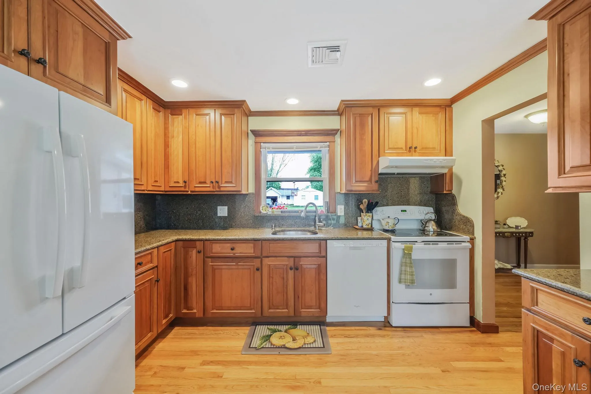 154 Spiral Road, Brookhaven, NY, 3 Bedrooms Bedrooms, 6 Rooms Rooms,1 BathroomBathrooms,Residential,For Rent,Spiral,0,1006821 154 Spiral Road, Brookhaven, NY, 3 Bedrooms Bedrooms, 6 Rooms Rooms,1 BathroomBathrooms,Residential,For Rent,Spiral,0,1006821