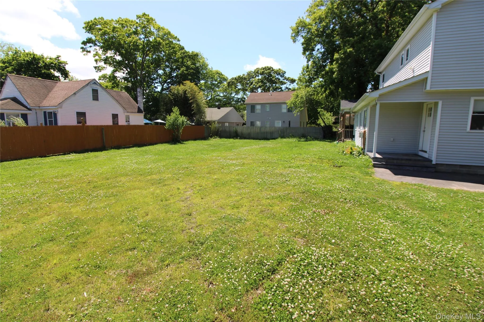 206 Huntington Drive, Brookhaven, NY, 4 Bedrooms Bedrooms, 9 Rooms Rooms,3 BathroomsBathrooms,Residential,For Rent,Huntington,0,1006827 206 Huntington Drive, Brookhaven, NY, 4 Bedrooms Bedrooms, 9 Rooms Rooms,3 BathroomsBathrooms,Residential,For Rent,Huntington,0,1006827