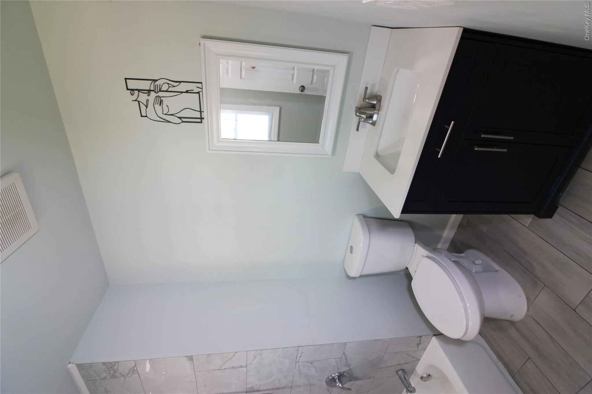 1st floor full bath 1st floor full bath