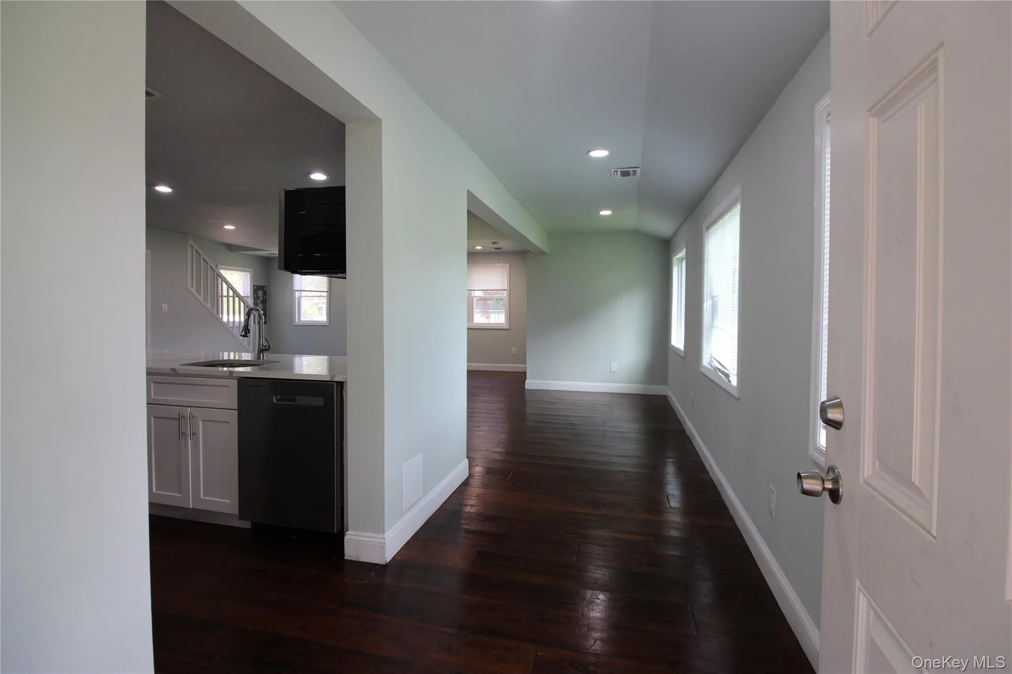 206 Huntington Drive, Brookhaven, NY, 4 Bedrooms Bedrooms, 9 Rooms Rooms,3 BathroomsBathrooms,Residential,For Rent,Huntington,0,1006827 206 Huntington Drive, Brookhaven, NY, 4 Bedrooms Bedrooms, 9 Rooms Rooms,3 BathroomsBathrooms,Residential,For Rent,Huntington,0,1006827
