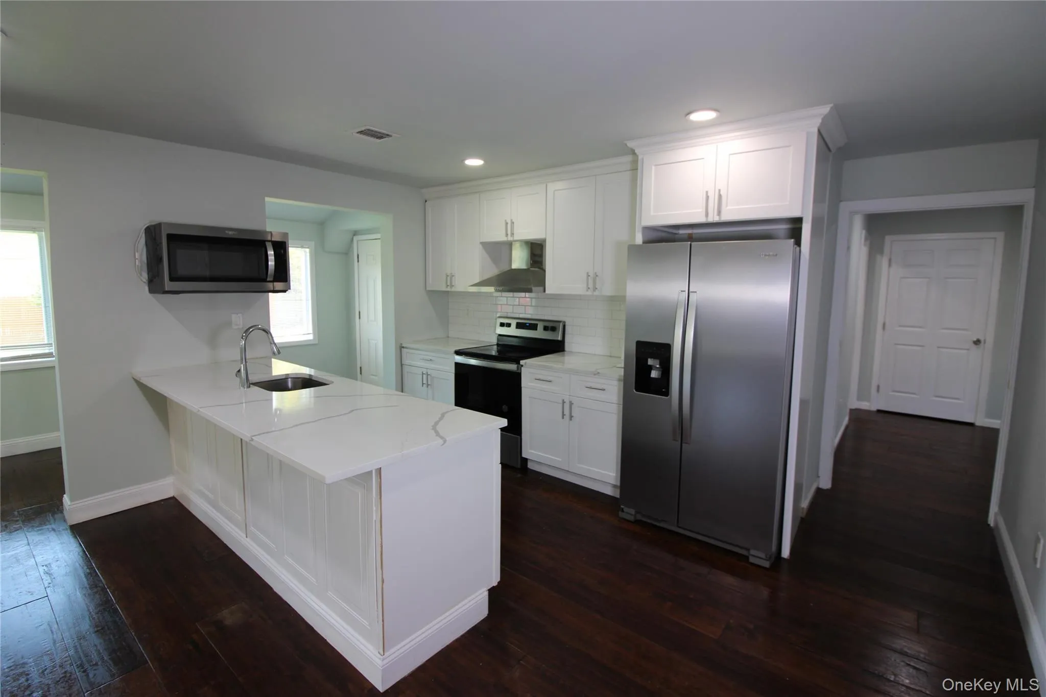 206 Huntington Drive, Brookhaven, NY, 4 Bedrooms Bedrooms, 9 Rooms Rooms,3 BathroomsBathrooms,Residential,For Rent,Huntington,0,1006827 206 Huntington Drive, Brookhaven, NY, 4 Bedrooms Bedrooms, 9 Rooms Rooms,3 BathroomsBathrooms,Residential,For Rent,Huntington,0,1006827