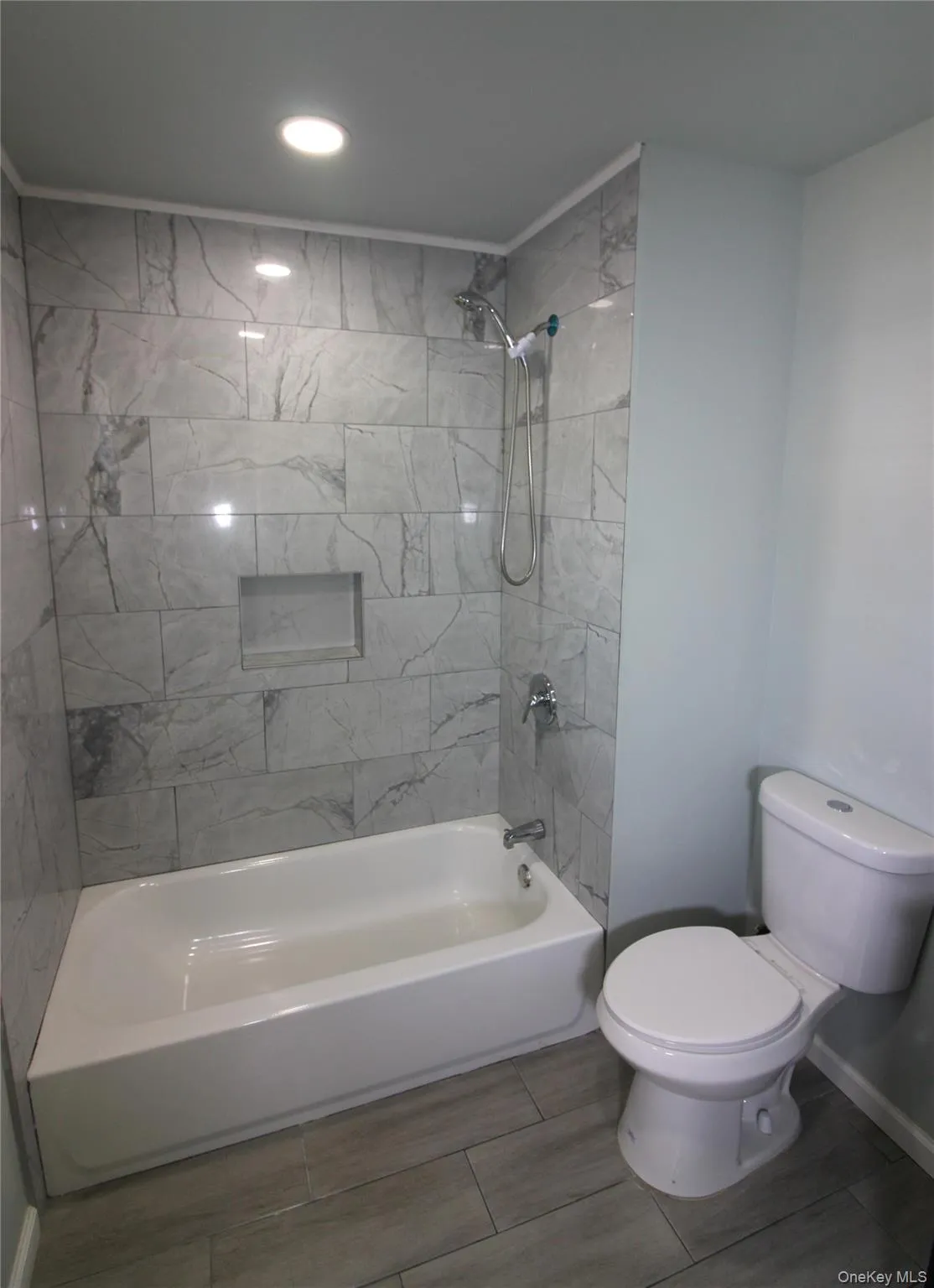 1st floor full bath 1st floor full bath