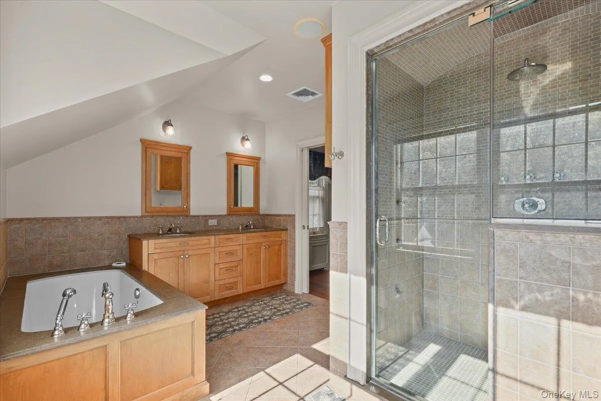 135 Pines Bridge Road, Somers, NY, 4 Bedrooms Bedrooms, 15 Rooms Rooms,4 BathroomsBathrooms,Residential,For Rent,Pines Bridge,0,1006828 135 Pines Bridge Road, Somers, NY, 4 Bedrooms Bedrooms, 15 Rooms Rooms,4 BathroomsBathrooms,Residential,For Rent,Pines Bridge,0,1006828