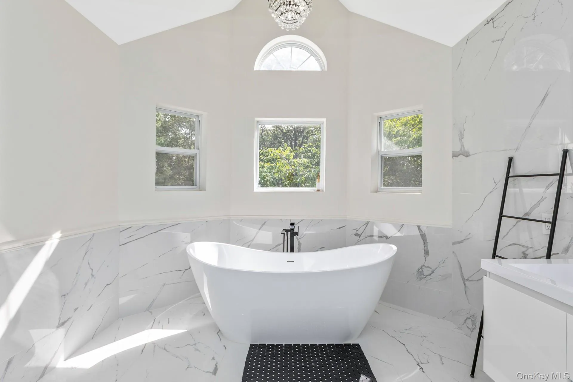 Soaking Tub Soaking Tub