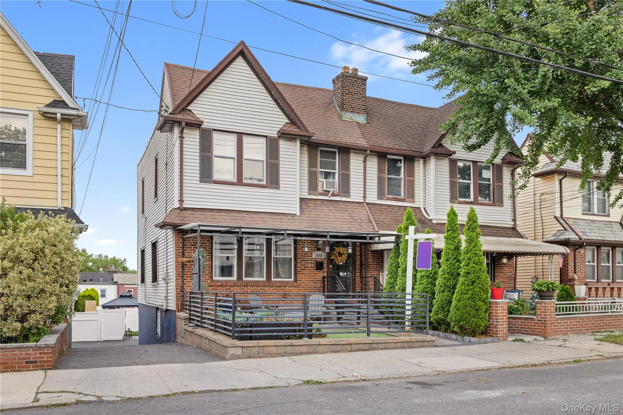 2548 Woodhull Avenue, New York, NY, 4 Bedrooms Bedrooms, 6 Rooms Rooms,2 BathroomsBathrooms,Residential,For Rent,Woodhull,0,1006831 2548 Woodhull Avenue, New York, NY, 4 Bedrooms Bedrooms, 6 Rooms Rooms,2 BathroomsBathrooms,Residential,For Rent,Woodhull,0,1006831
