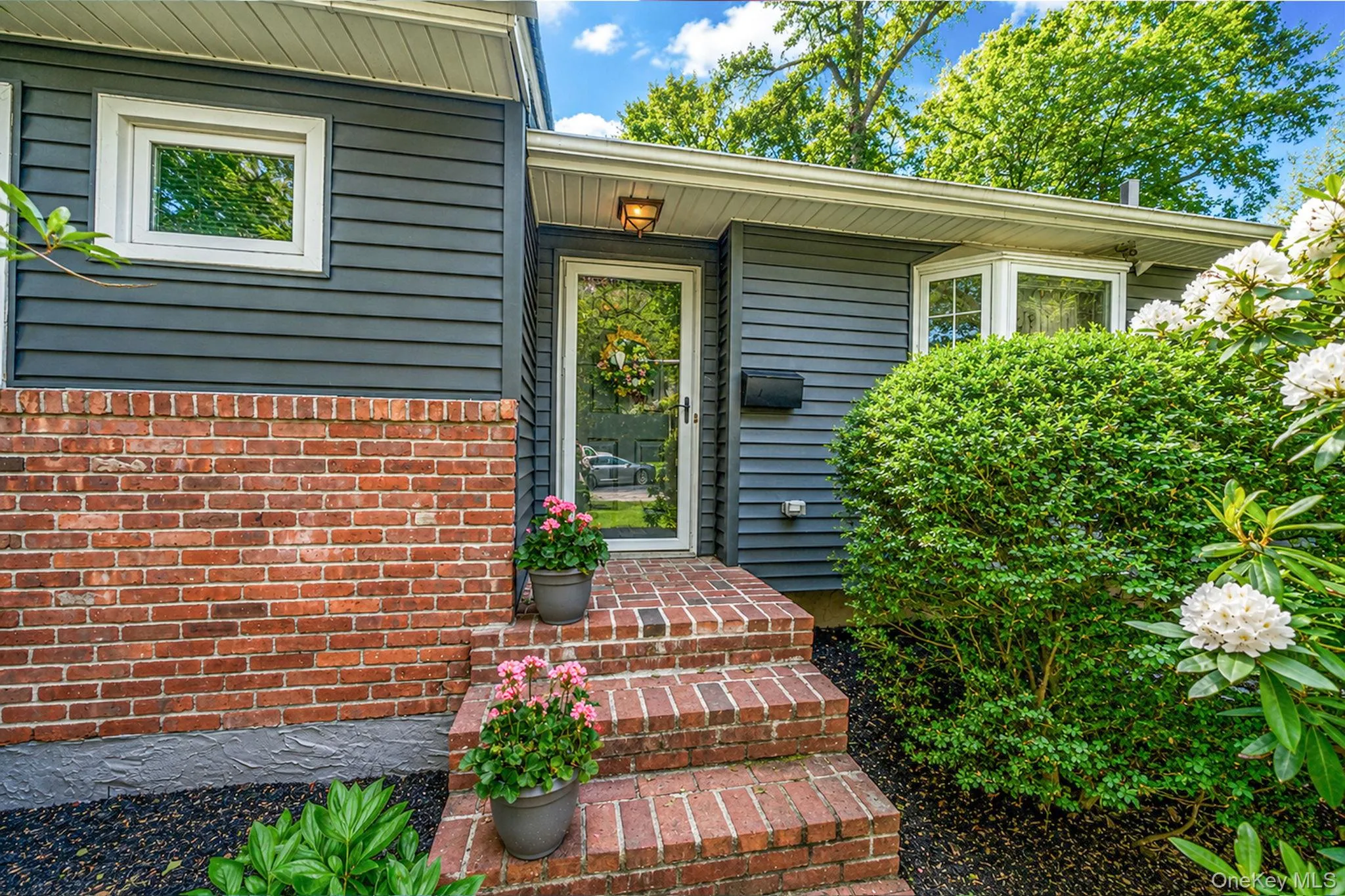 28 Royal Oak Drive, Huntington, NY, 4 Bedrooms Bedrooms, 9 Rooms Rooms,3 BathroomsBathrooms,Residential,For Rent,Royal Oak,0,1006832 28 Royal Oak Drive, Huntington, NY, 4 Bedrooms Bedrooms, 9 Rooms Rooms,3 BathroomsBathrooms,Residential,For Rent,Royal Oak,0,1006832