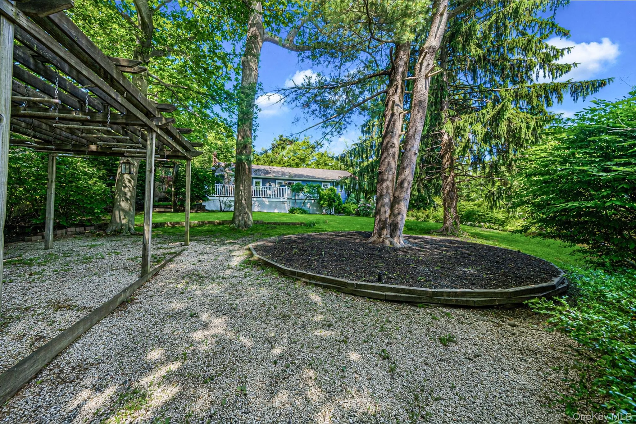 28 Royal Oak Drive, Huntington, NY, 4 Bedrooms Bedrooms, 9 Rooms Rooms,3 BathroomsBathrooms,Residential,For Rent,Royal Oak,0,1006832 28 Royal Oak Drive, Huntington, NY, 4 Bedrooms Bedrooms, 9 Rooms Rooms,3 BathroomsBathrooms,Residential,For Rent,Royal Oak,0,1006832