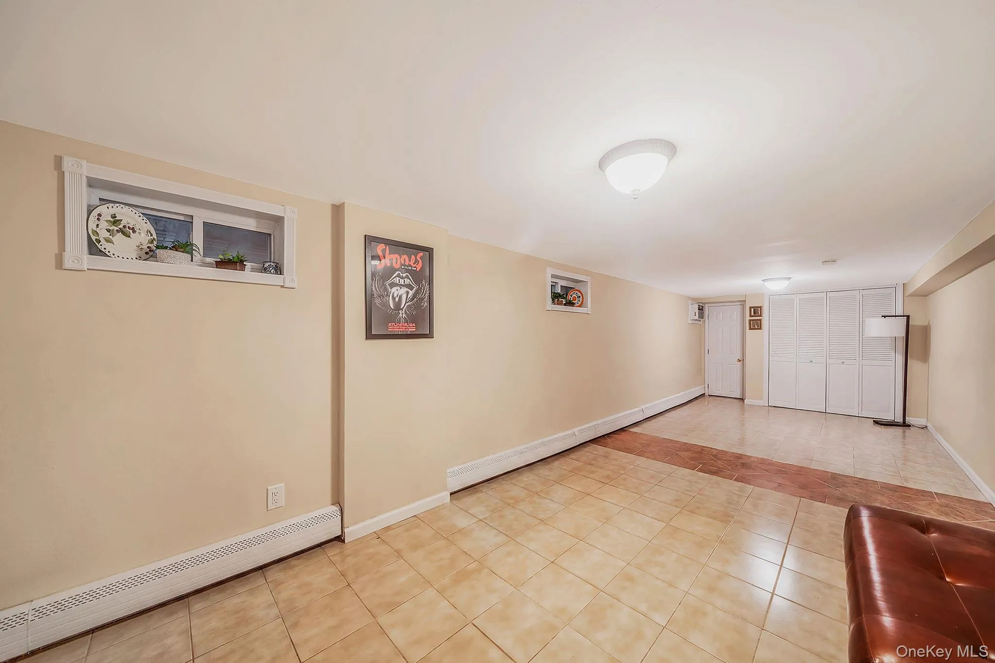 28 Royal Oak Drive, Huntington, NY, 4 Bedrooms Bedrooms, 9 Rooms Rooms,3 BathroomsBathrooms,Residential,For Rent,Royal Oak,0,1006832 28 Royal Oak Drive, Huntington, NY, 4 Bedrooms Bedrooms, 9 Rooms Rooms,3 BathroomsBathrooms,Residential,For Rent,Royal Oak,0,1006832