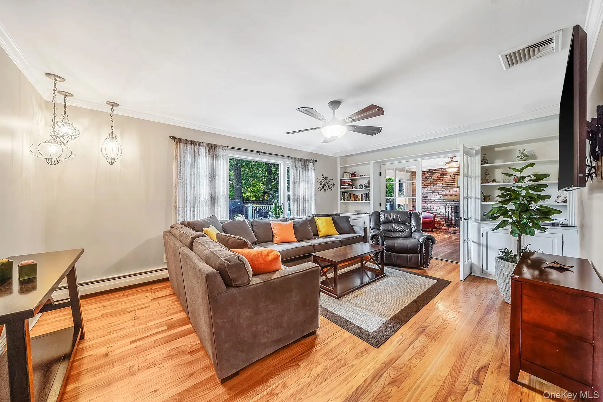 28 Royal Oak Drive, Huntington, NY, 4 Bedrooms Bedrooms, 9 Rooms Rooms,3 BathroomsBathrooms,Residential,For Rent,Royal Oak,0,1006832 28 Royal Oak Drive, Huntington, NY, 4 Bedrooms Bedrooms, 9 Rooms Rooms,3 BathroomsBathrooms,Residential,For Rent,Royal Oak,0,1006832