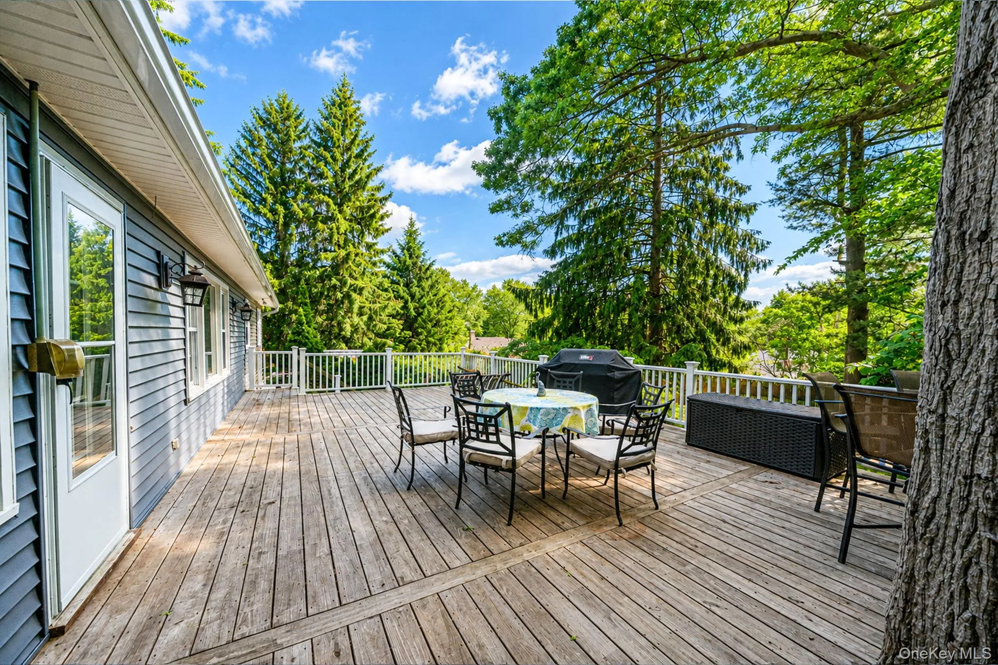 28 Royal Oak Drive, Huntington, NY, 4 Bedrooms Bedrooms, 9 Rooms Rooms,3 BathroomsBathrooms,Residential,For Rent,Royal Oak,0,1006832 28 Royal Oak Drive, Huntington, NY, 4 Bedrooms Bedrooms, 9 Rooms Rooms,3 BathroomsBathrooms,Residential,For Rent,Royal Oak,0,1006832