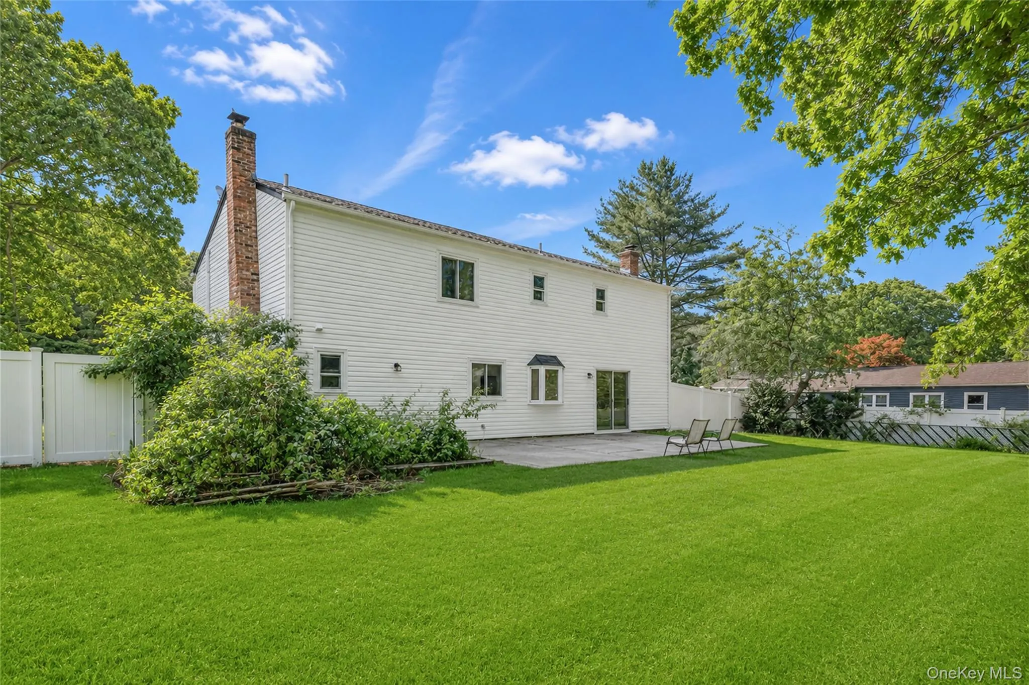 4 Summercress Lane, Brookhaven, NY, 5 Bedrooms Bedrooms, 12 Rooms Rooms,2 BathroomsBathrooms,Residential,For Rent,Summercress,0,1006834 4 Summercress Lane, Brookhaven, NY, 5 Bedrooms Bedrooms, 12 Rooms Rooms,2 BathroomsBathrooms,Residential,For Rent,Summercress,0,1006834