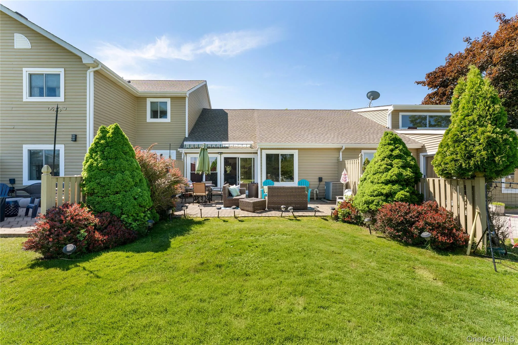 59 Eric Drive, Brookhaven, NY, 2 Bedrooms Bedrooms, 5 Rooms Rooms,2 BathroomsBathrooms,Residential,For Rent,Eric,0,1006840 59 Eric Drive, Brookhaven, NY, 2 Bedrooms Bedrooms, 5 Rooms Rooms,2 BathroomsBathrooms,Residential,For Rent,Eric,0,1006840