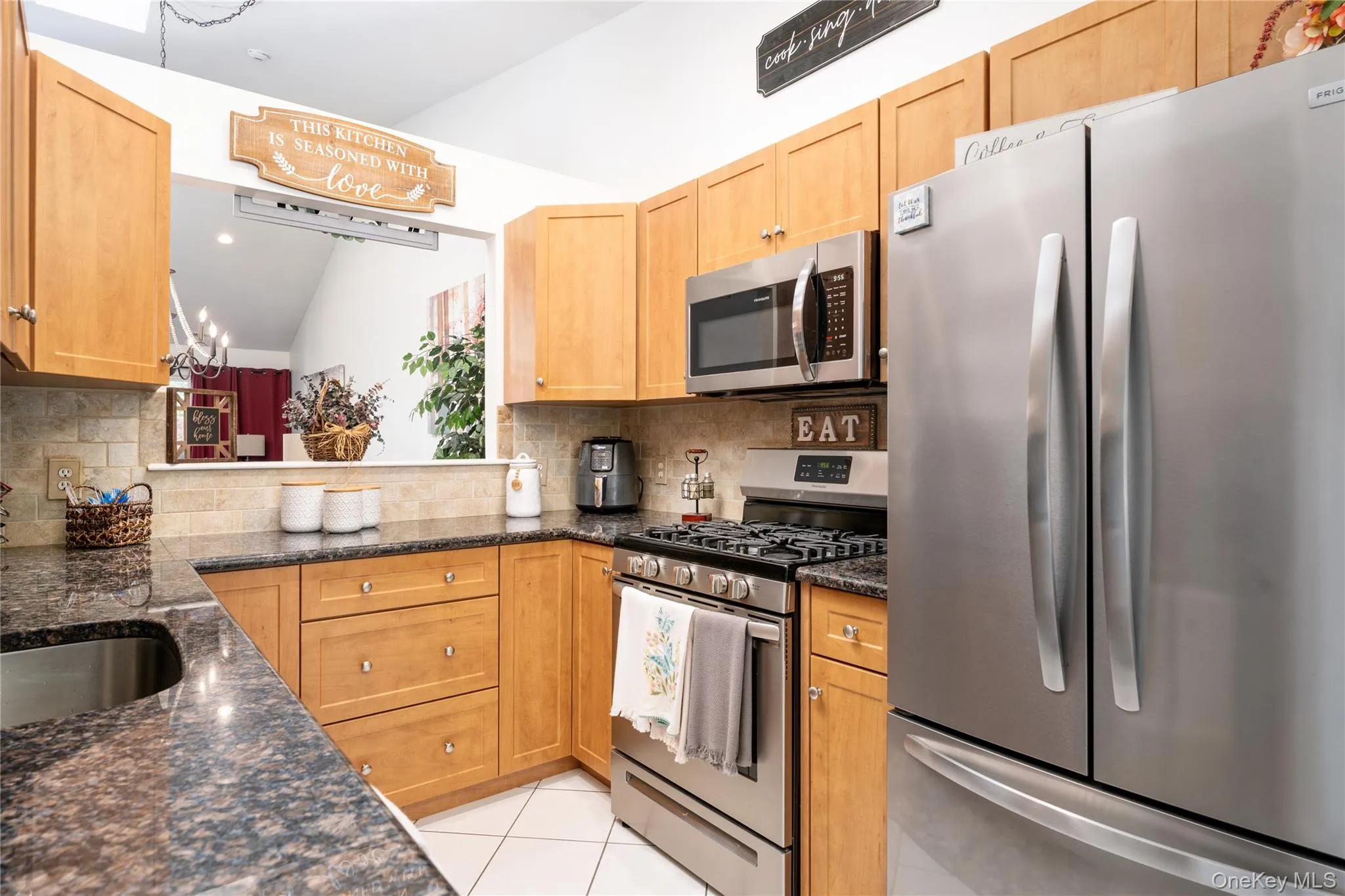 59 Eric Drive, Brookhaven, NY, 2 Bedrooms Bedrooms, 5 Rooms Rooms,2 BathroomsBathrooms,Residential,For Rent,Eric,0,1006840 59 Eric Drive, Brookhaven, NY, 2 Bedrooms Bedrooms, 5 Rooms Rooms,2 BathroomsBathrooms,Residential,For Rent,Eric,0,1006840