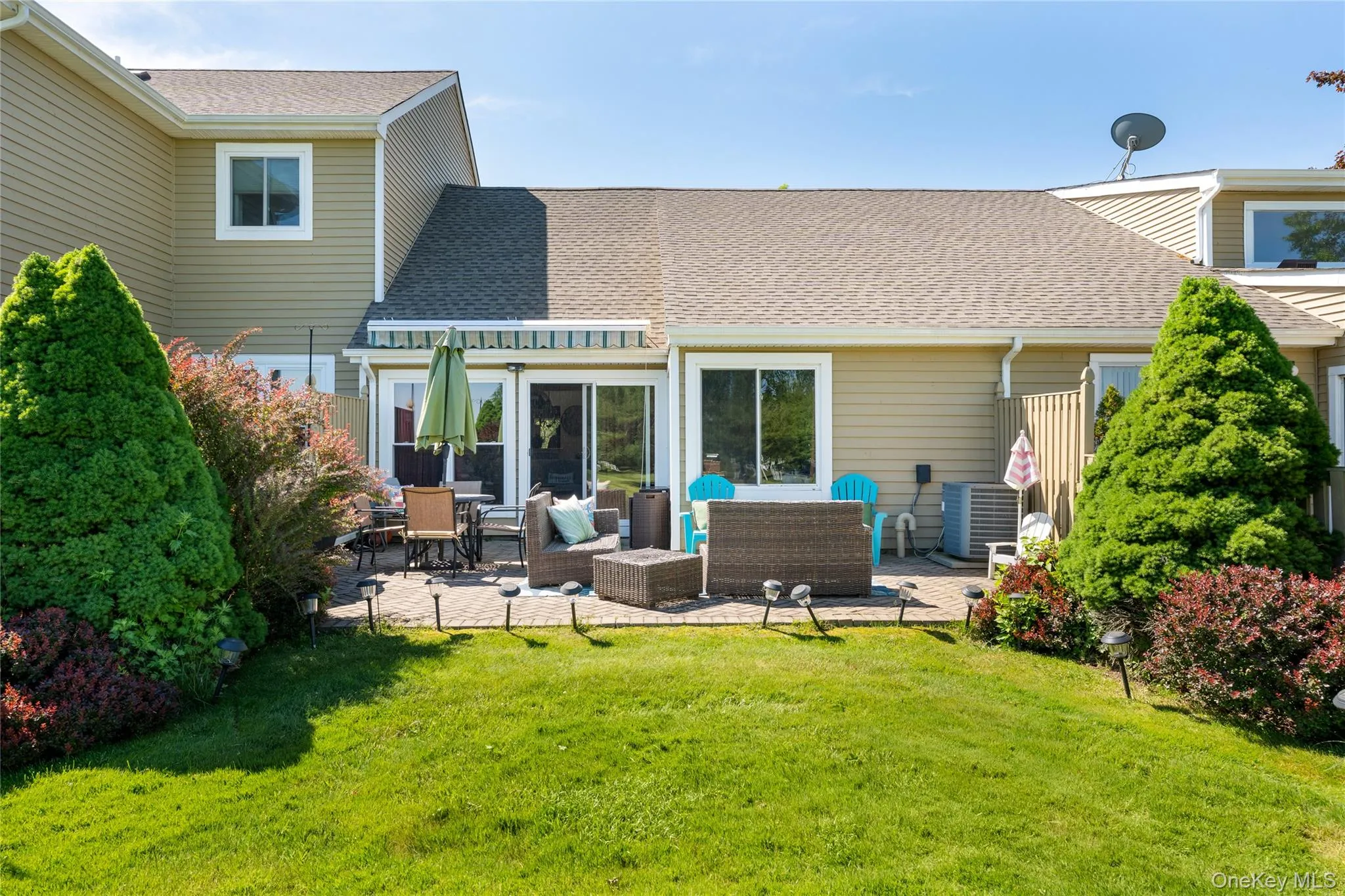 59 Eric Drive, Brookhaven, NY, 2 Bedrooms Bedrooms, 5 Rooms Rooms,2 BathroomsBathrooms,Residential,For Rent,Eric,0,1006840 59 Eric Drive, Brookhaven, NY, 2 Bedrooms Bedrooms, 5 Rooms Rooms,2 BathroomsBathrooms,Residential,For Rent,Eric,0,1006840