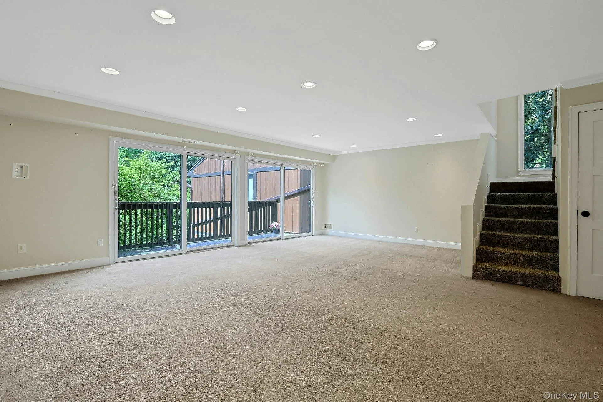 369 Martling Avenue, Greenburgh, NY, 3 Bedrooms Bedrooms, 7 Rooms Rooms,2 BathroomsBathrooms,Residential,For Rent,Martling,0,1006842 369 Martling Avenue, Greenburgh, NY, 3 Bedrooms Bedrooms, 7 Rooms Rooms,2 BathroomsBathrooms,Residential,For Rent,Martling,0,1006842