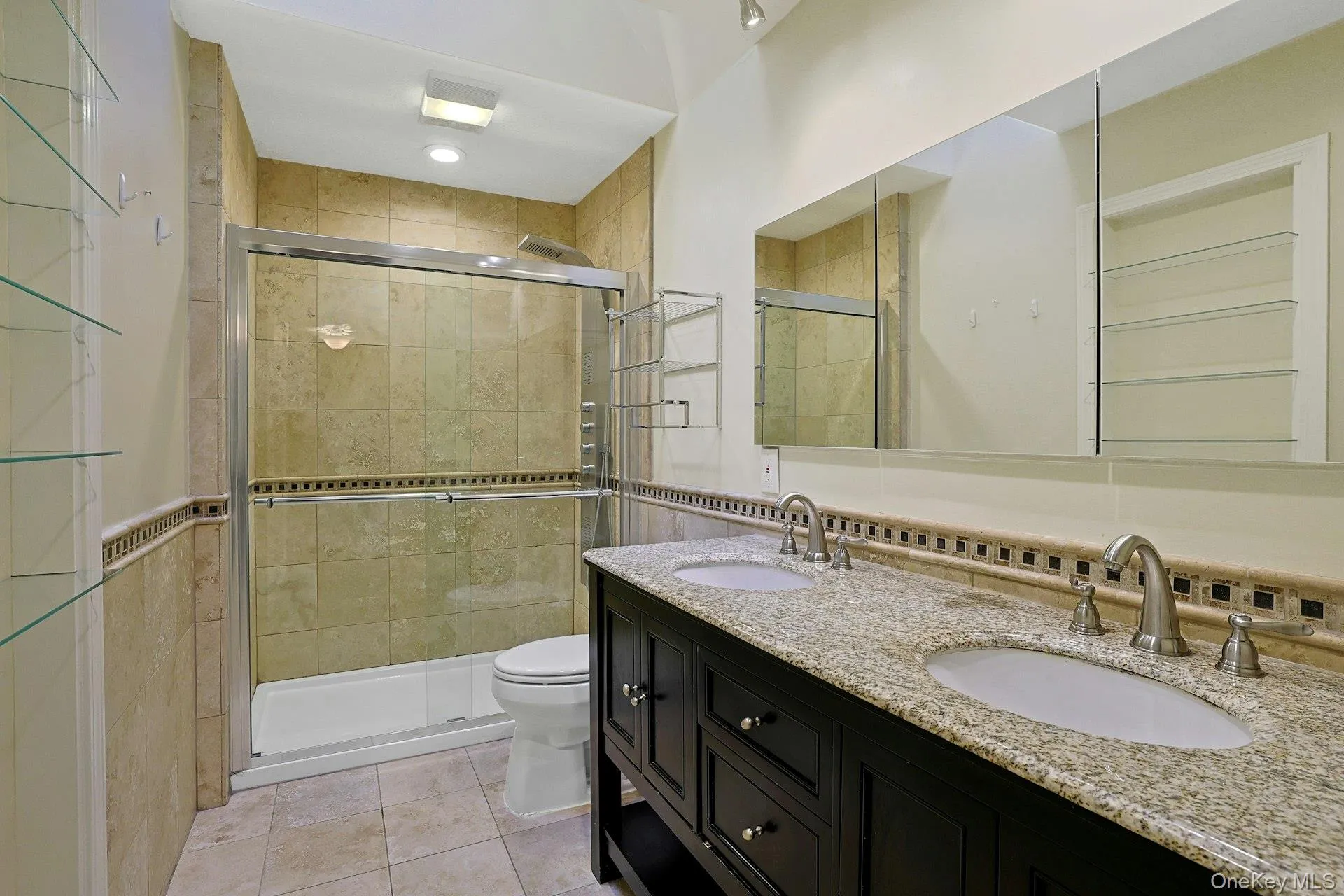 369 Martling Avenue, Greenburgh, NY, 3 Bedrooms Bedrooms, 7 Rooms Rooms,2 BathroomsBathrooms,Residential,For Rent,Martling,0,1006842 369 Martling Avenue, Greenburgh, NY, 3 Bedrooms Bedrooms, 7 Rooms Rooms,2 BathroomsBathrooms,Residential,For Rent,Martling,0,1006842