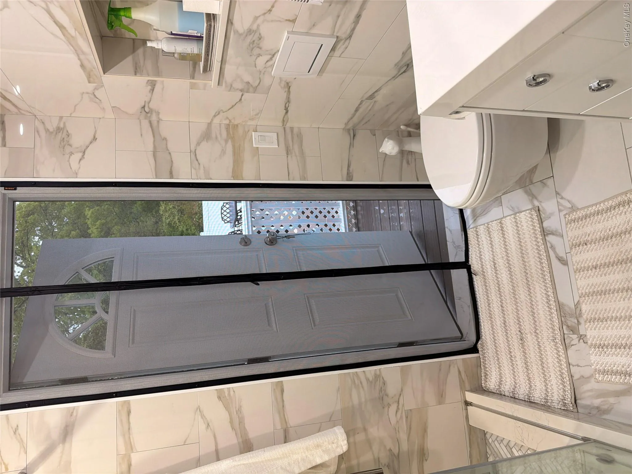 19 Westbury Drive, Brookhaven, NY, 2 Bedrooms Bedrooms, 4 Rooms Rooms,1 BathroomBathrooms,Residential Lease,For Rent,Westbury,0,1006843 19 Westbury Drive, Brookhaven, NY, 2 Bedrooms Bedrooms, 4 Rooms Rooms,1 BathroomBathrooms,Residential Lease,For Rent,Westbury,0,1006843