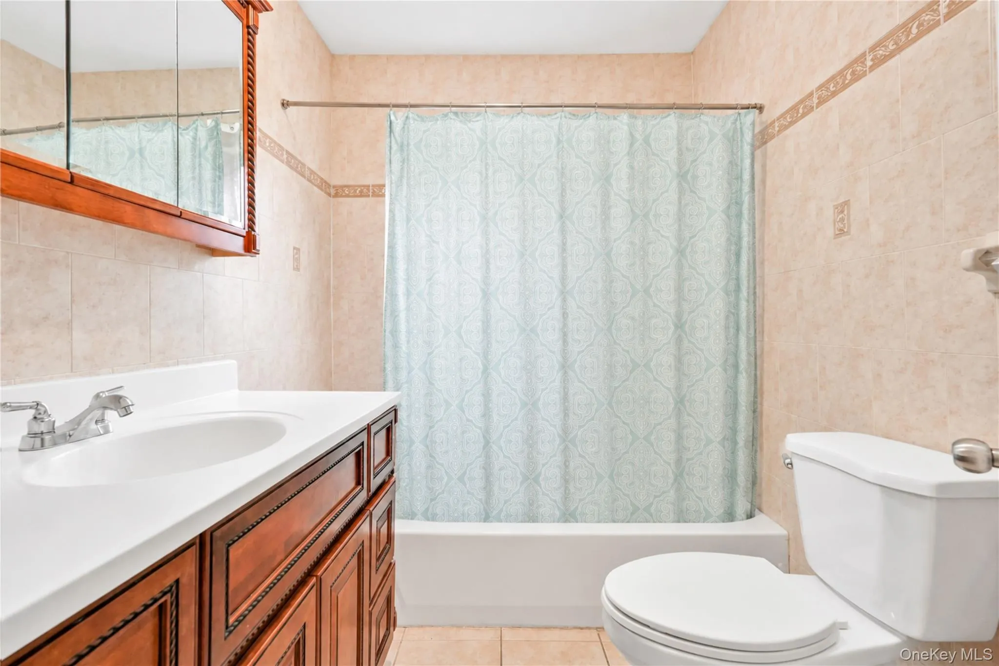 11533 146th Street, New York, NY, 3 Bedrooms Bedrooms, 8 Rooms Rooms,2 BathroomsBathrooms,Residential,For Rent,146th,0,1006848 11533 146th Street, New York, NY, 3 Bedrooms Bedrooms, 8 Rooms Rooms,2 BathroomsBathrooms,Residential,For Rent,146th,0,1006848