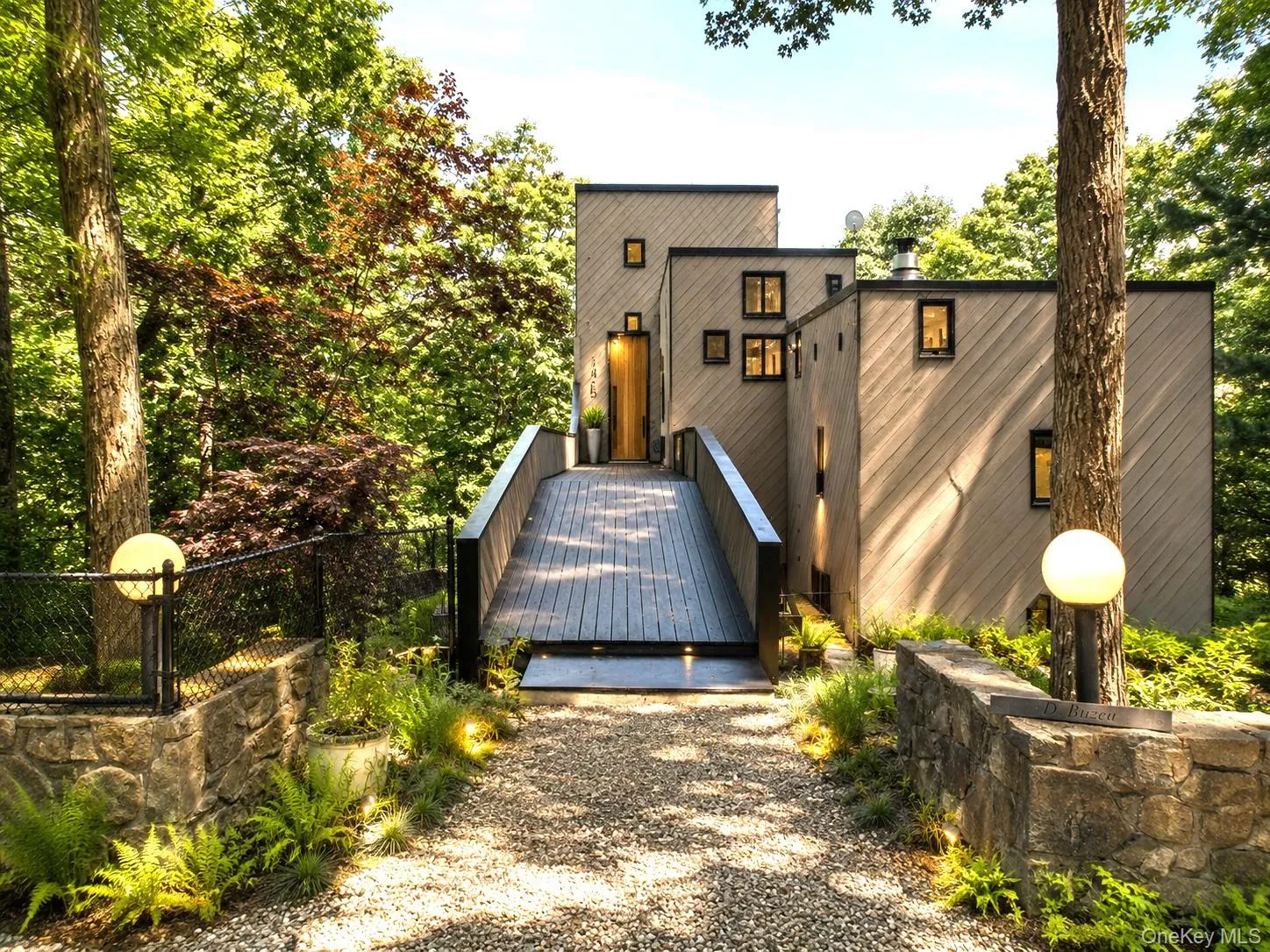 Welcome to 8 Cliff Court, Carmel *Virtually Staged Welcome to this extraordinary Van Geldern-designed cedar contemporary, privately situated on over 6 breathtaking acres on a peninsula surrounded by reservoir views and complemented by an additional 30-acre forest preserve. Welcome to 8 Cliff Court, Carmel *Virtually Staged Welcome to this extraordinary Van Geldern-designed cedar contemporary, privately situated on over 6 breathtaking acres on a peninsula surrounded by reservoir views and complemented by an additional 30-acre forest preserve.