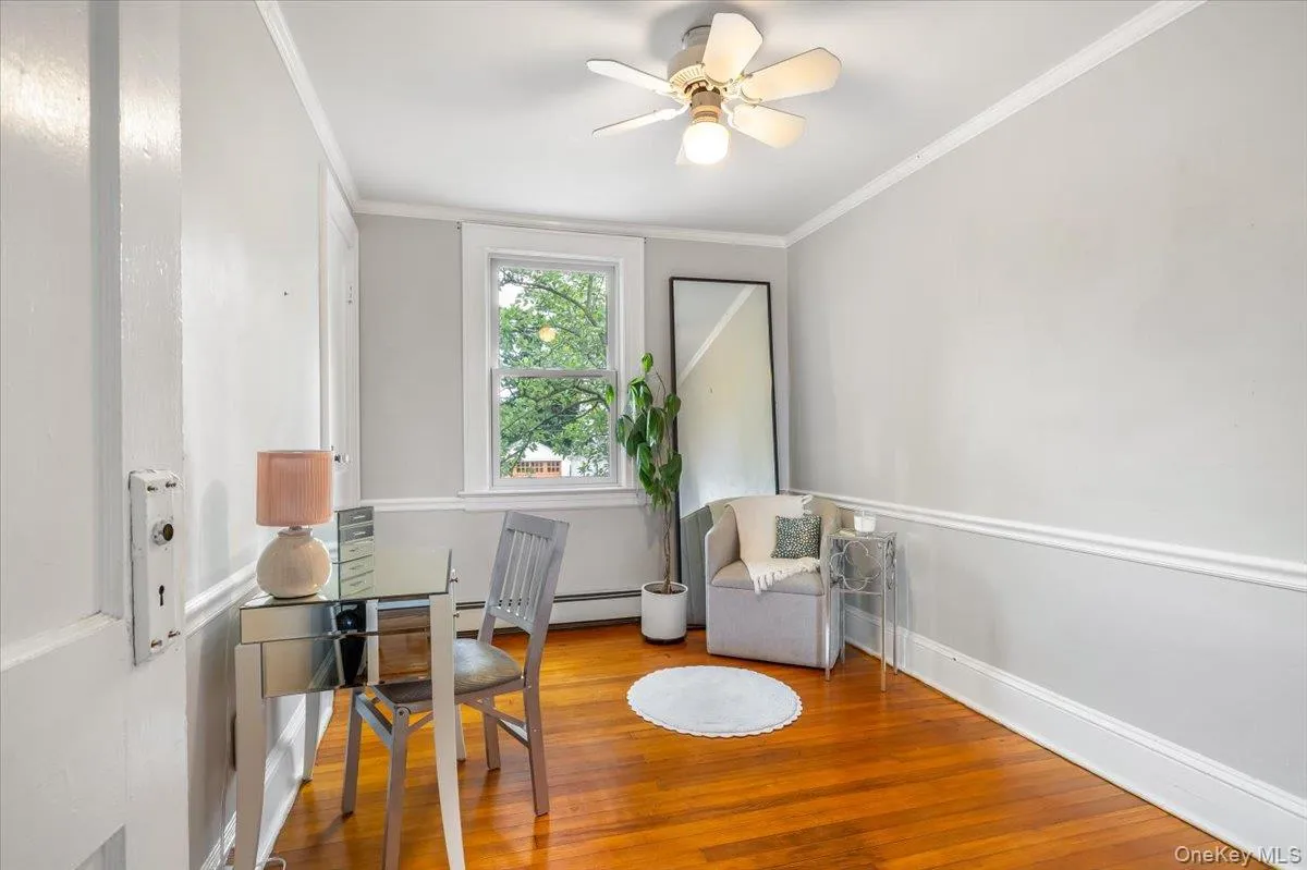9 14th Street, Huntington, NY, 3 Bedrooms Bedrooms, 7 Rooms Rooms,2 BathroomsBathrooms,Residential,For Rent,14th,0,1006850 9 14th Street, Huntington, NY, 3 Bedrooms Bedrooms, 7 Rooms Rooms,2 BathroomsBathrooms,Residential,For Rent,14th,0,1006850