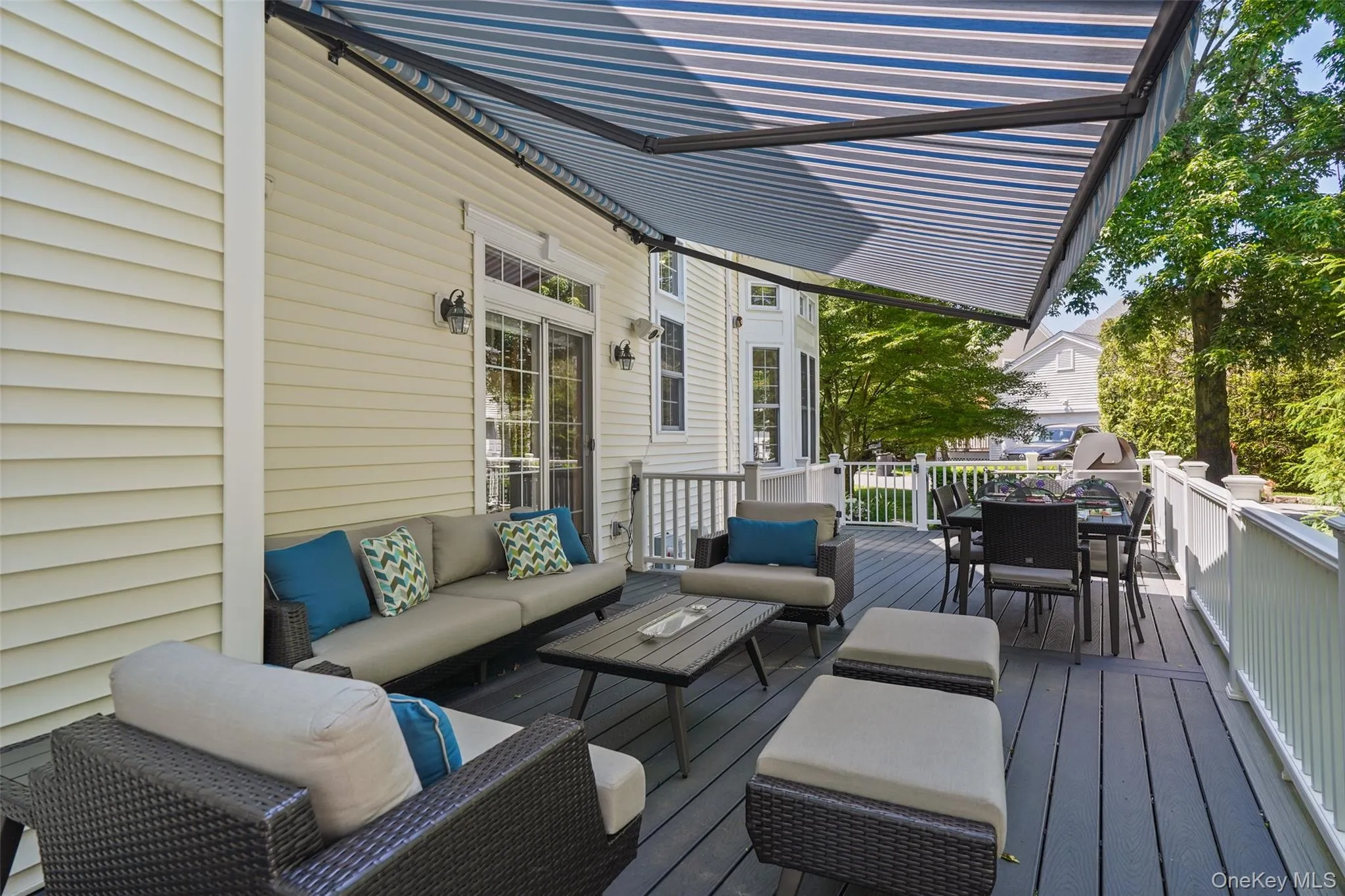 Deck Deck