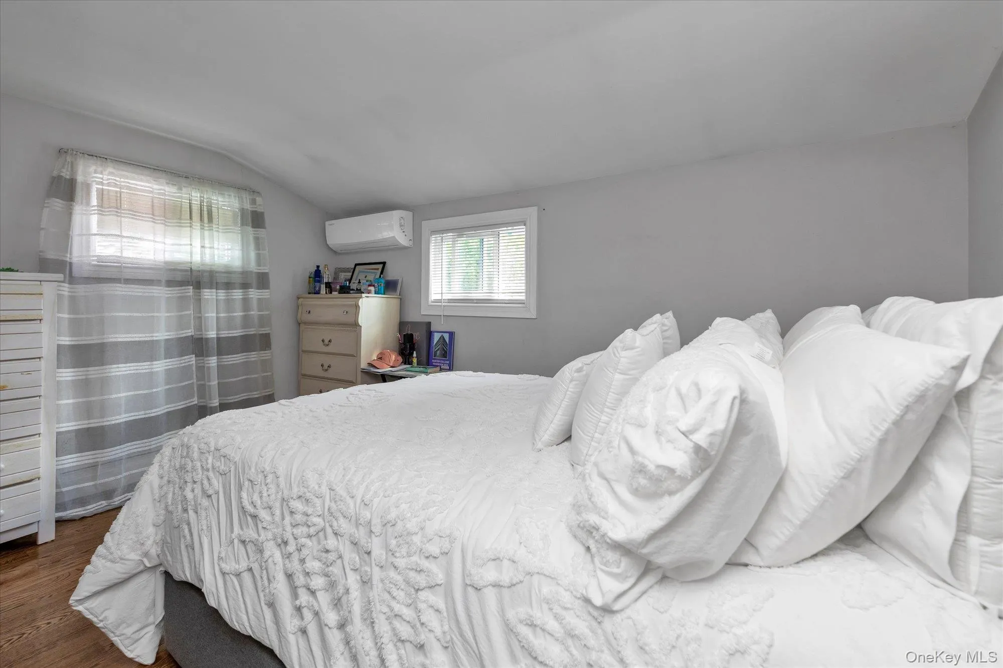 4 Lido Parkway, Babylon, NY, 5 Bedrooms Bedrooms, 8 Rooms Rooms,2 BathroomsBathrooms,Residential,For Rent,Lido,0,1006854 4 Lido Parkway, Babylon, NY, 5 Bedrooms Bedrooms, 8 Rooms Rooms,2 BathroomsBathrooms,Residential,For Rent,Lido,0,1006854