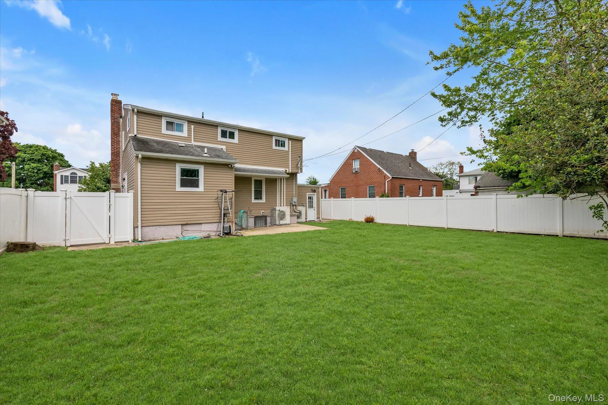 4 Lido Parkway, Babylon, NY, 5 Bedrooms Bedrooms, 8 Rooms Rooms,2 BathroomsBathrooms,Residential,For Rent,Lido,0,1006854 4 Lido Parkway, Babylon, NY, 5 Bedrooms Bedrooms, 8 Rooms Rooms,2 BathroomsBathrooms,Residential,For Rent,Lido,0,1006854
