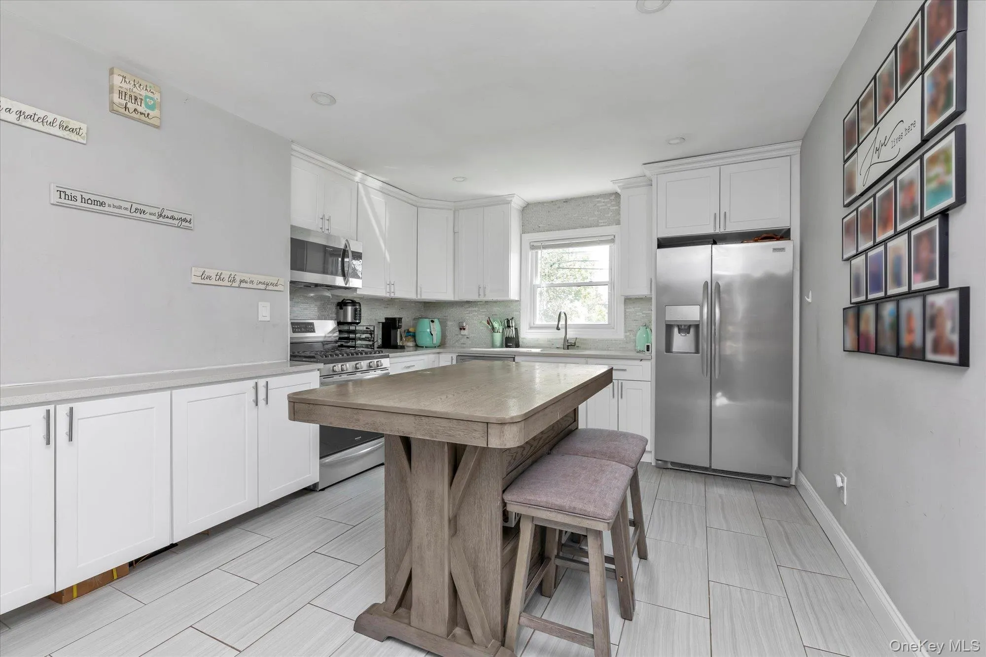 4 Lido Parkway, Babylon, NY, 5 Bedrooms Bedrooms, 8 Rooms Rooms,2 BathroomsBathrooms,Residential,For Rent,Lido,0,1006854 4 Lido Parkway, Babylon, NY, 5 Bedrooms Bedrooms, 8 Rooms Rooms,2 BathroomsBathrooms,Residential,For Rent,Lido,0,1006854