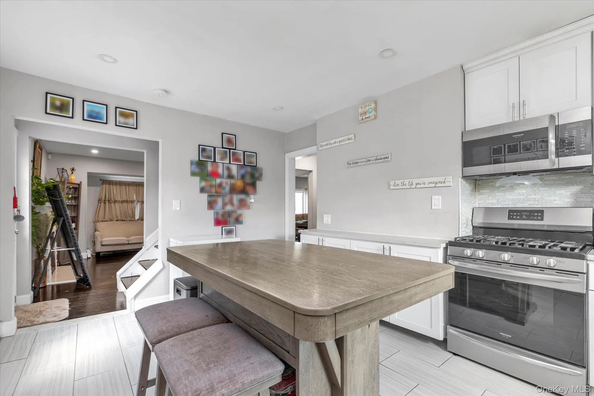 4 Lido Parkway, Babylon, NY, 5 Bedrooms Bedrooms, 8 Rooms Rooms,2 BathroomsBathrooms,Residential,For Rent,Lido,0,1006854 4 Lido Parkway, Babylon, NY, 5 Bedrooms Bedrooms, 8 Rooms Rooms,2 BathroomsBathrooms,Residential,For Rent,Lido,0,1006854
