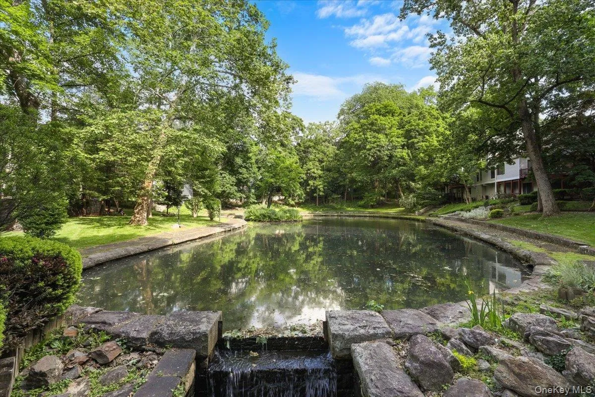 Picturesque lake views offer a rare sense of privacy and calm. Picturesque lake views offer a rare sense of privacy and calm.